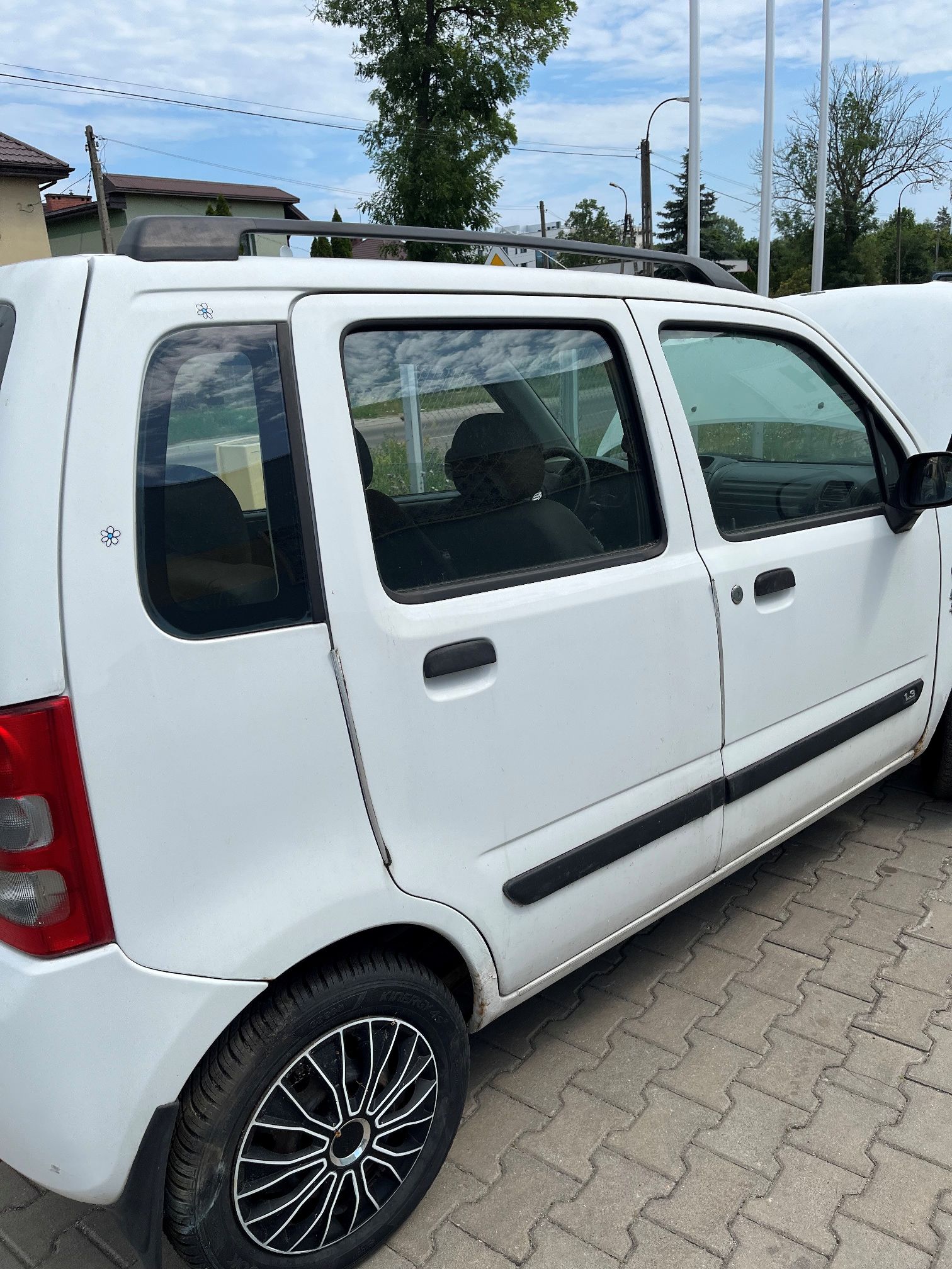 Suzuki Wagon R+ - zdjęcie przedmiotu 4