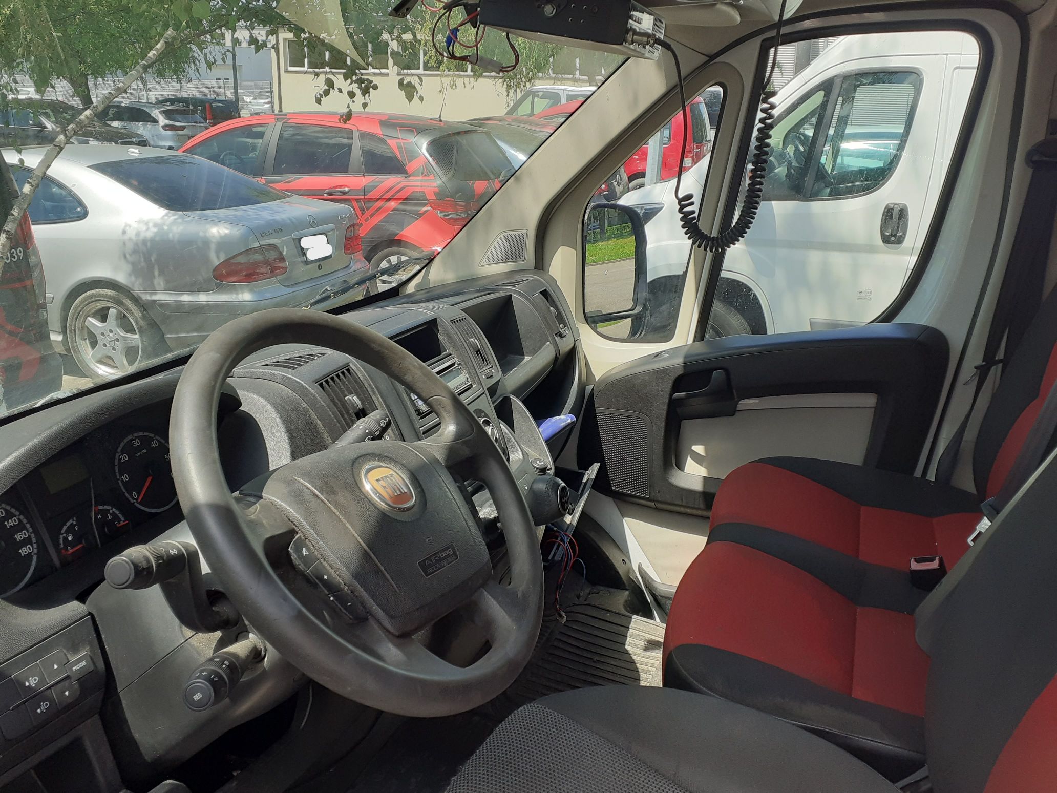 Fiat Ducato. Wnętrze samochodu.