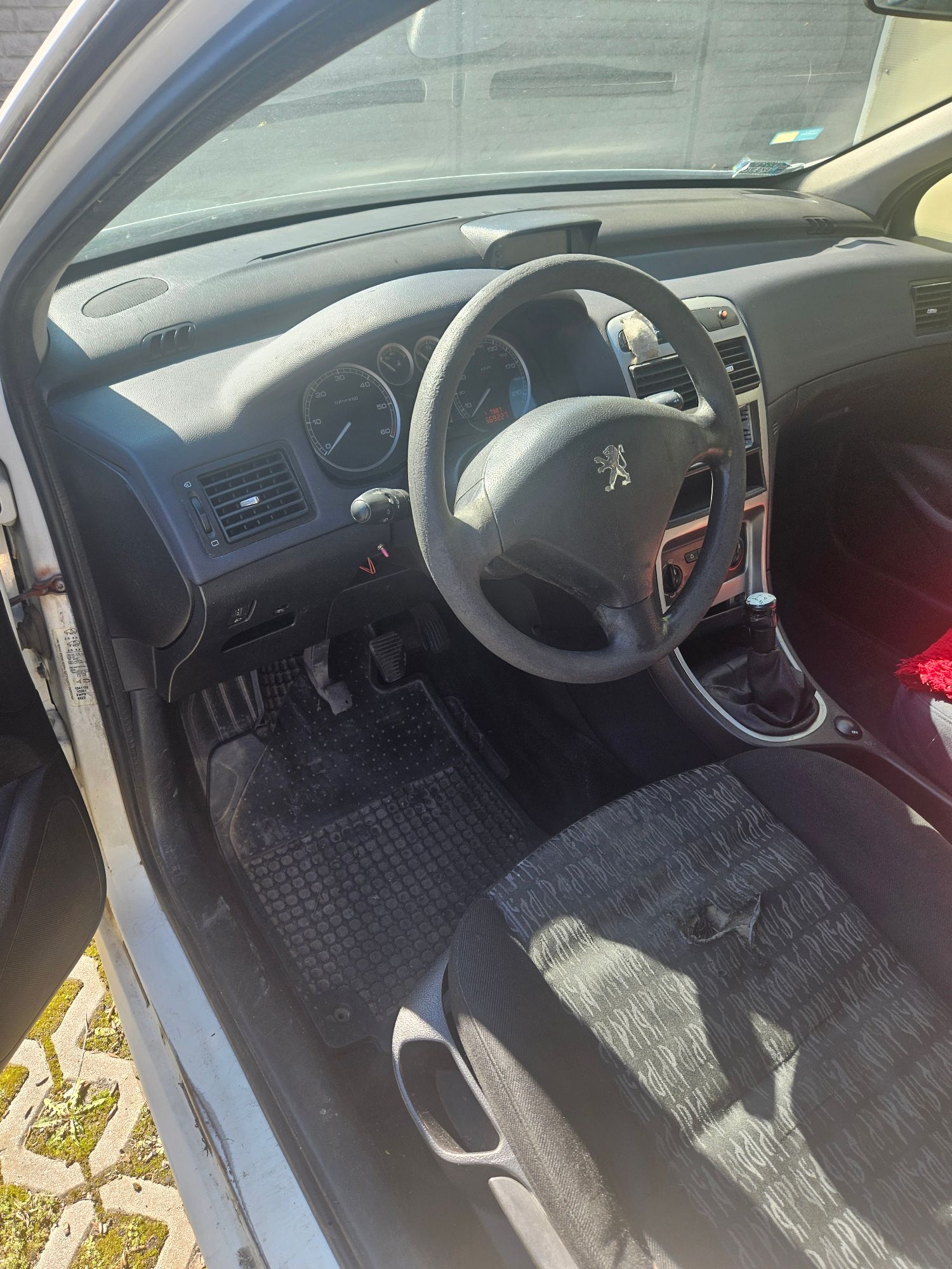 Samochód osobowy PEUGEOT 307 kombi