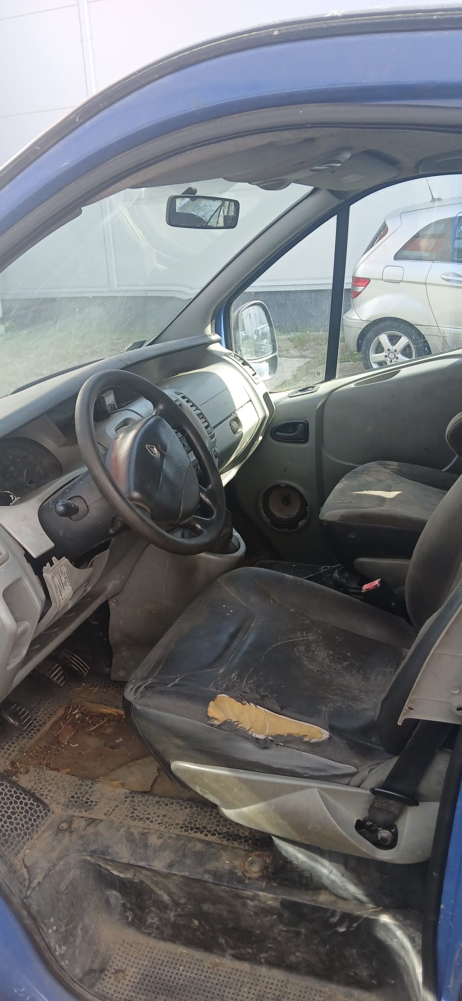 Renault Trafic 2009 - Zdjęcie 4
