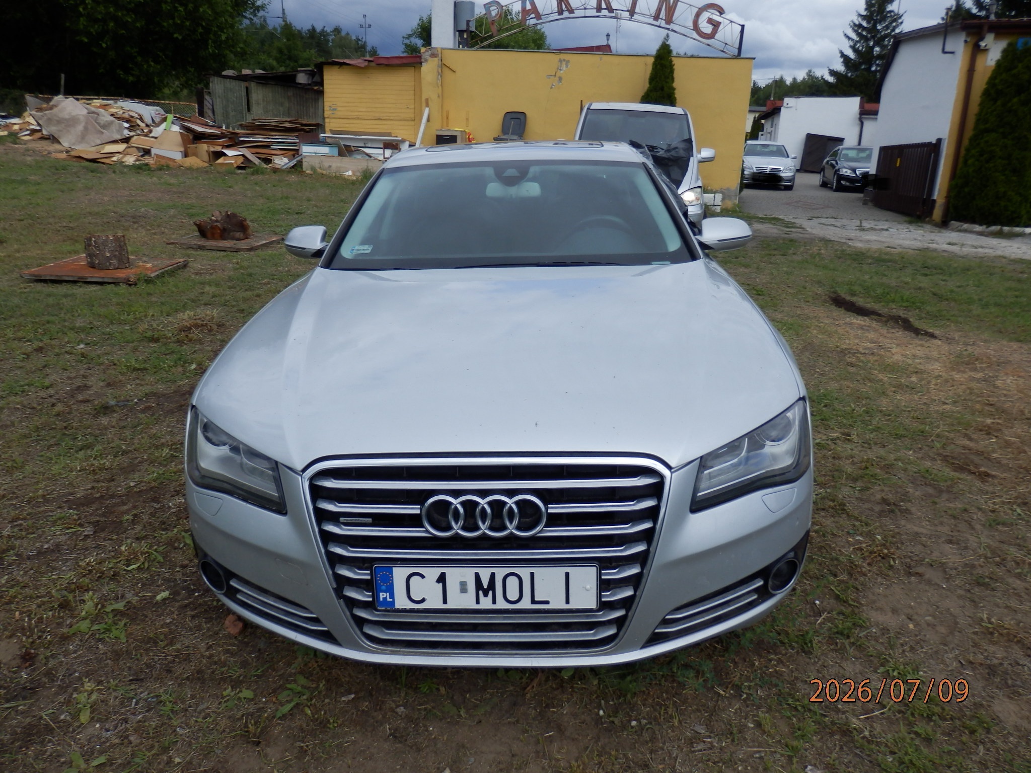 Audi A8 - zdjęcie przedmiotu