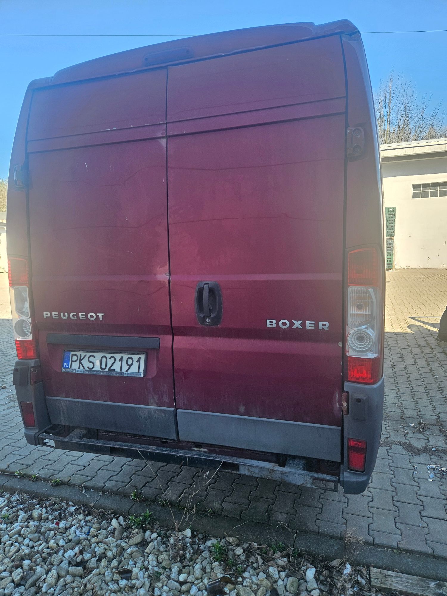 Samochód ciężarowy PEUGEOT Boxer 435