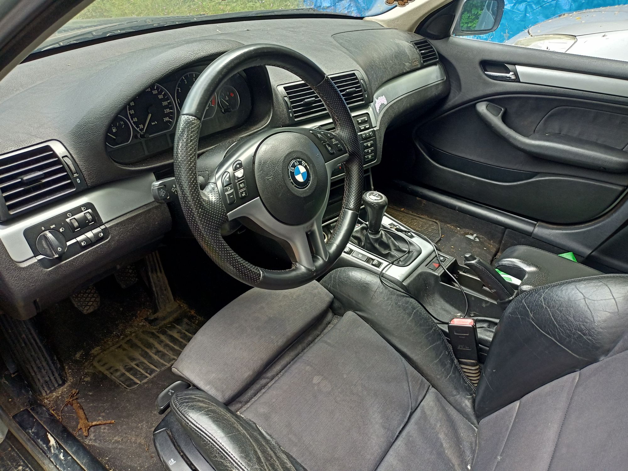 BMW 330 - zdjęcie 5