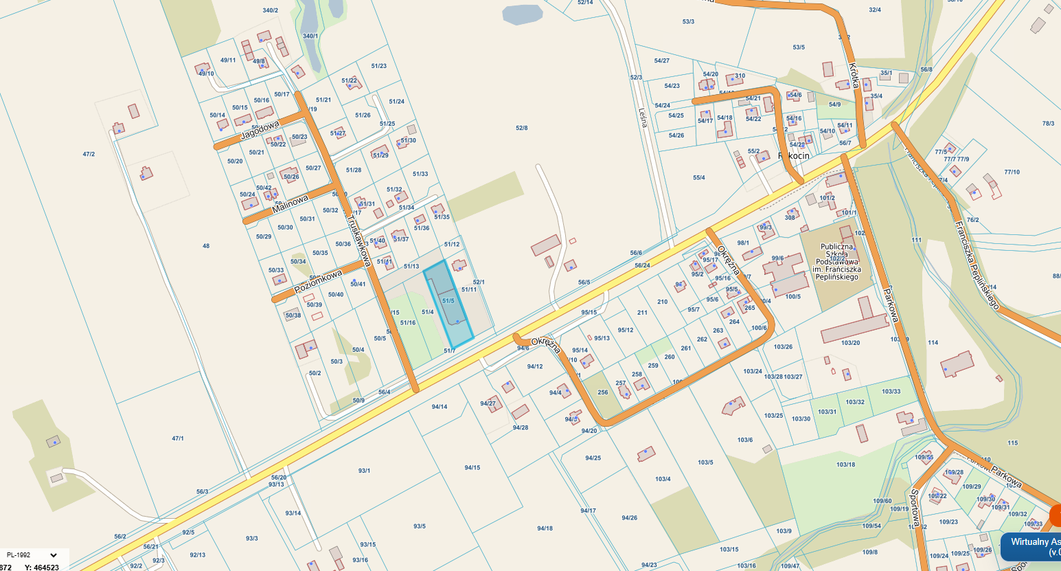 Mapka geodezyjna z zakreślonymi granicami działki