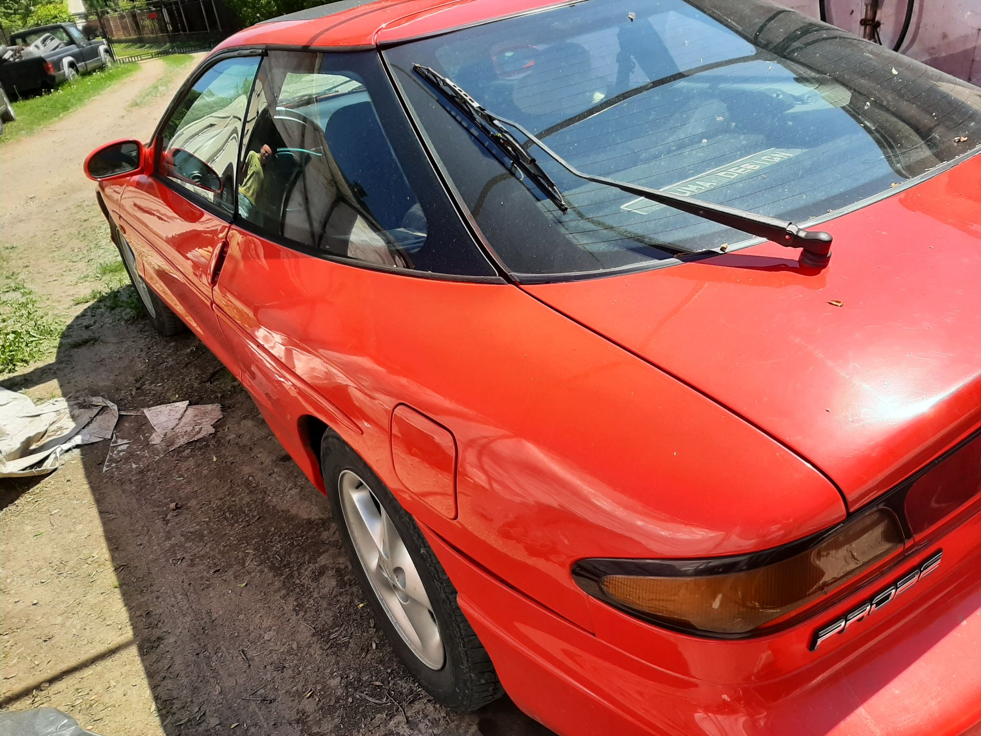 Lewy bok pojazdu FORD PROBE