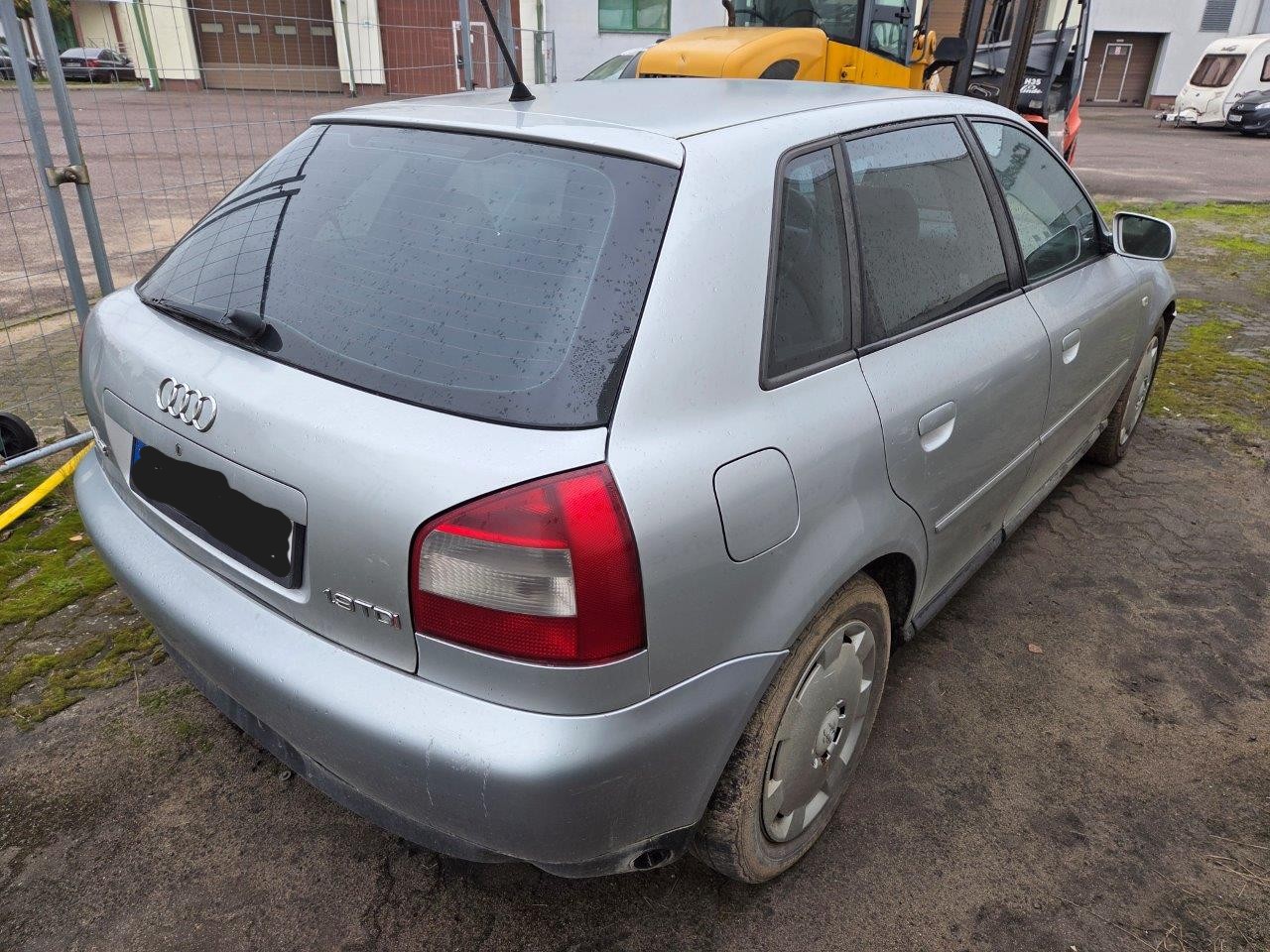 Audi A3 - zdjęcie 2