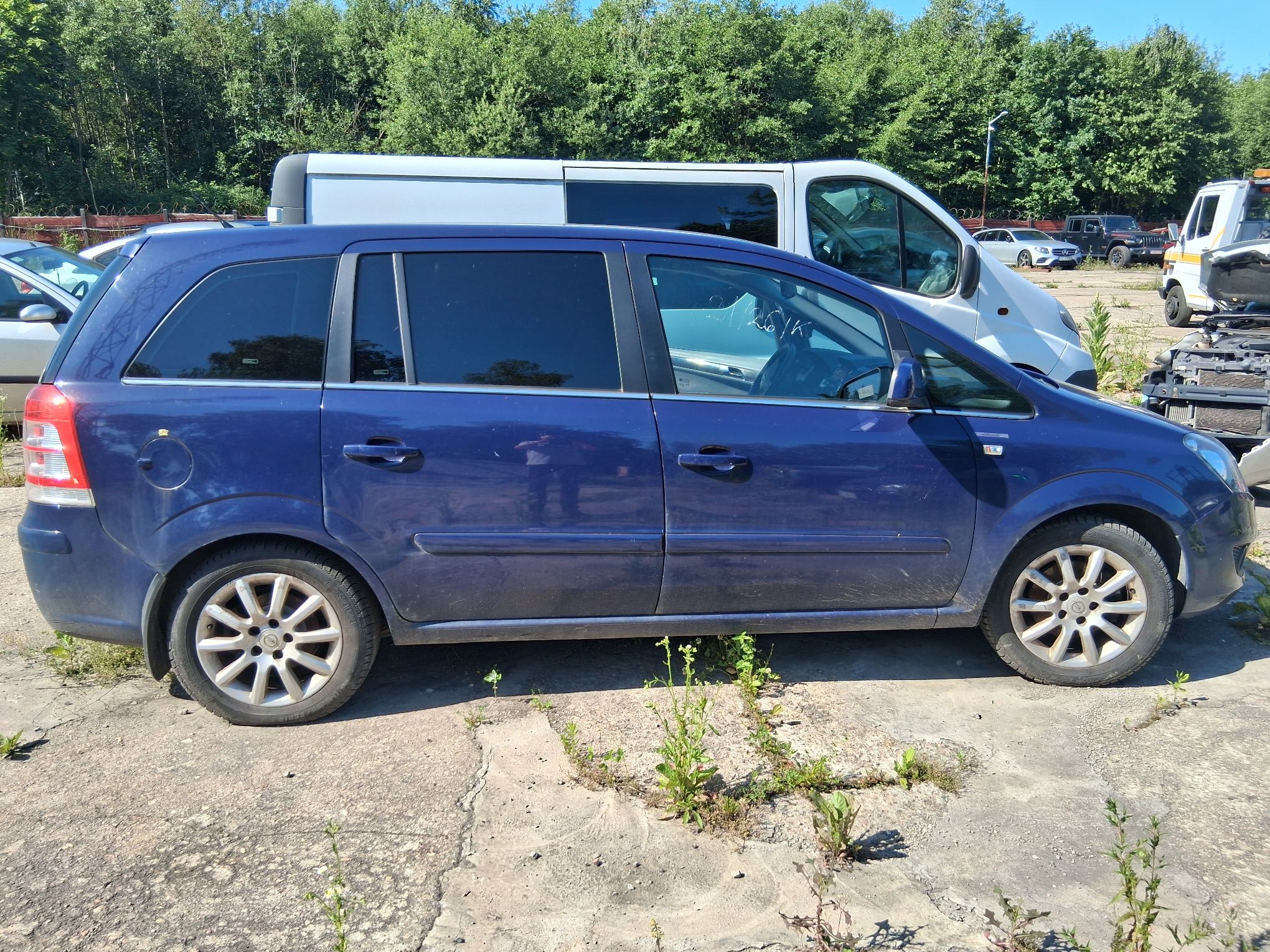 Opel Zafira - zdjęcie 2