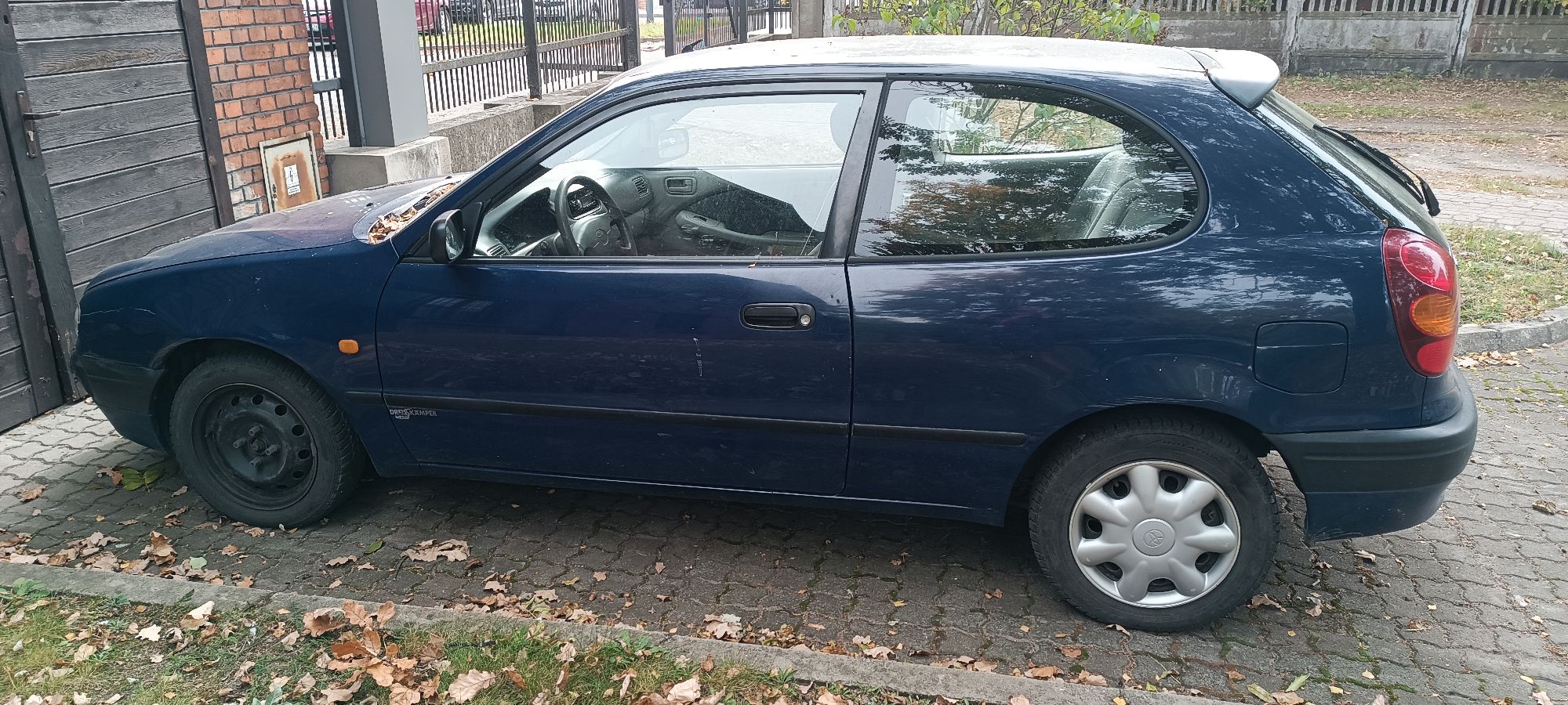 Toyota Corolla - zdjęcie 4