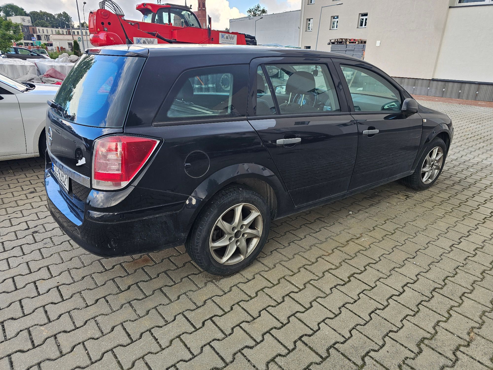 Opel Astra 2009 - zdjęcie 2
