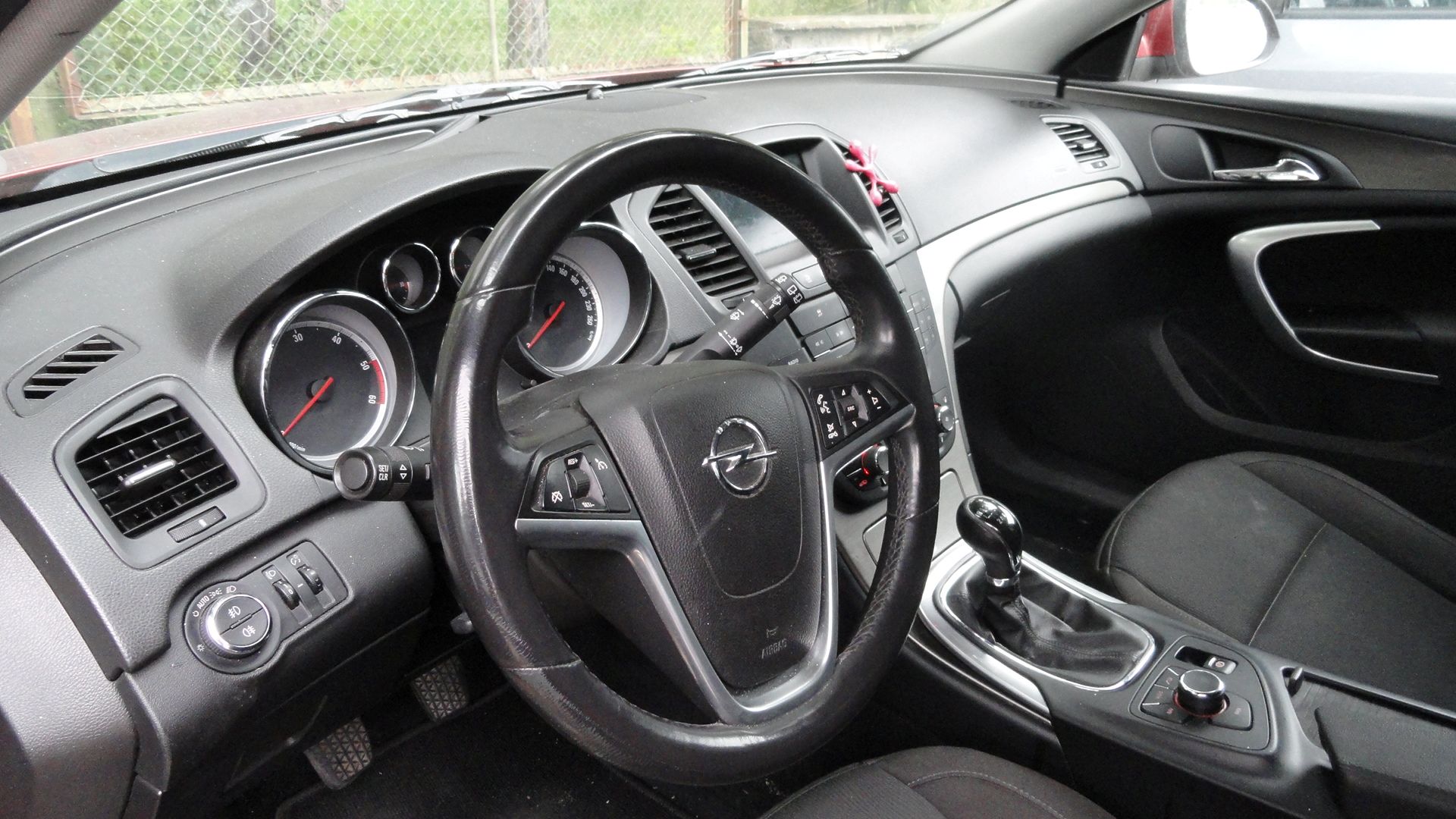 wnętrze - przód Opel Insignia
