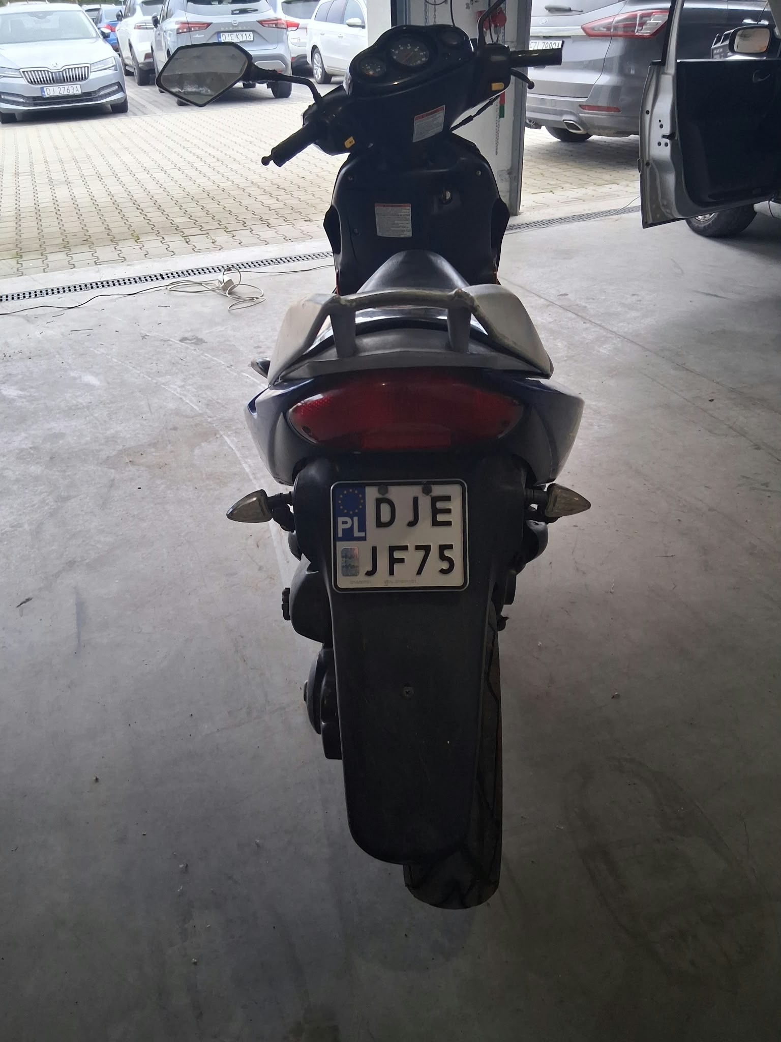 Motorower SUZUKI AY 50 - zdjęcie 4