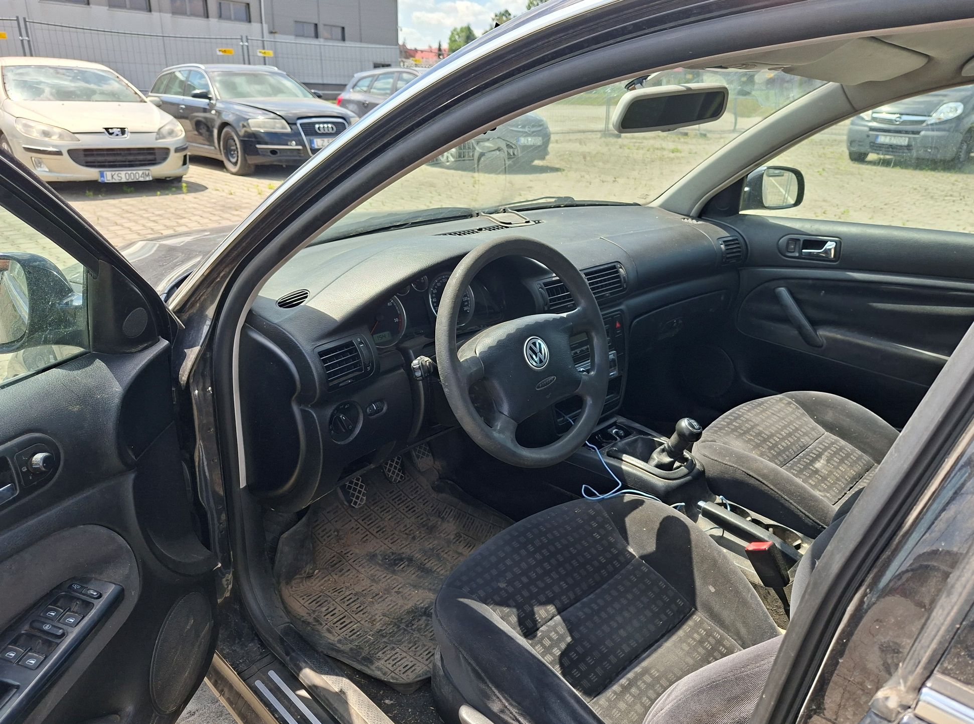 Volkswagen Passat - zdjęcie 8