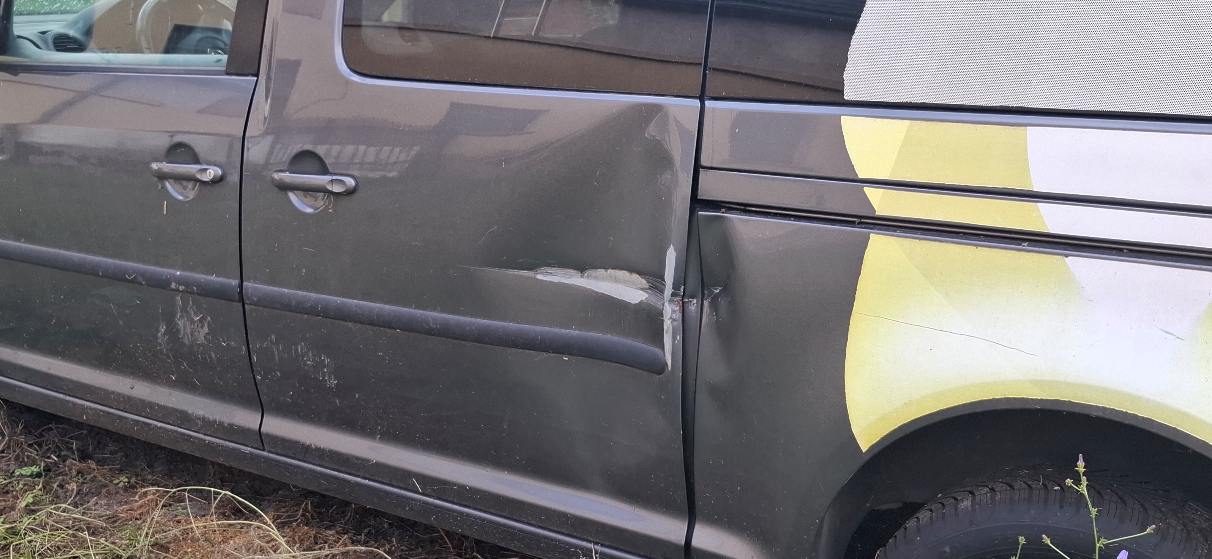 Volkswagen Caddy - zdjęcie 8