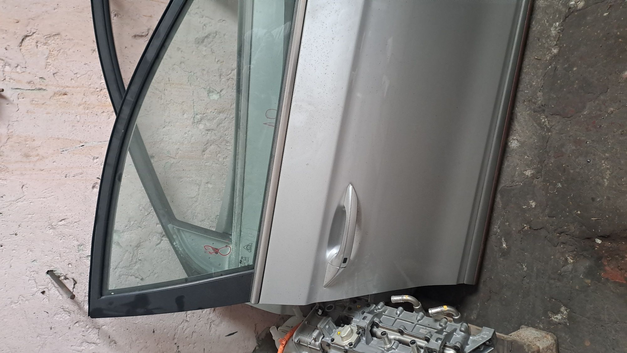 drzwi samochodowe Hyundai Ioniq - prawy przód