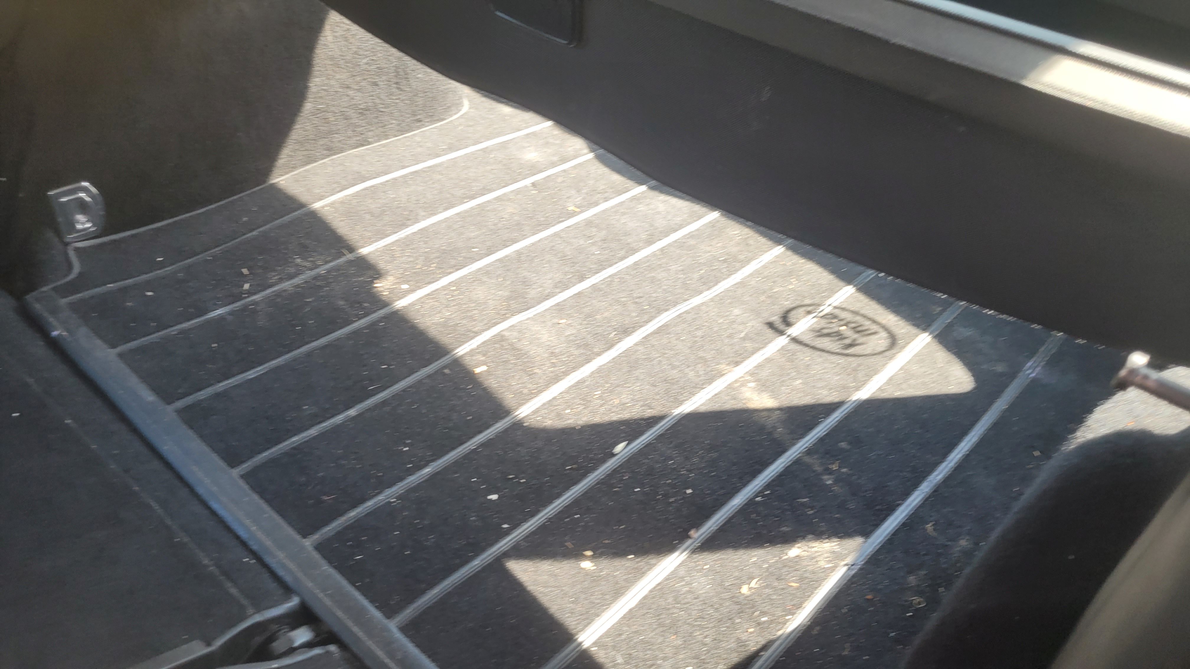 Volkswagen Passat 2003 - zdjęcie przedmiotu licytacji