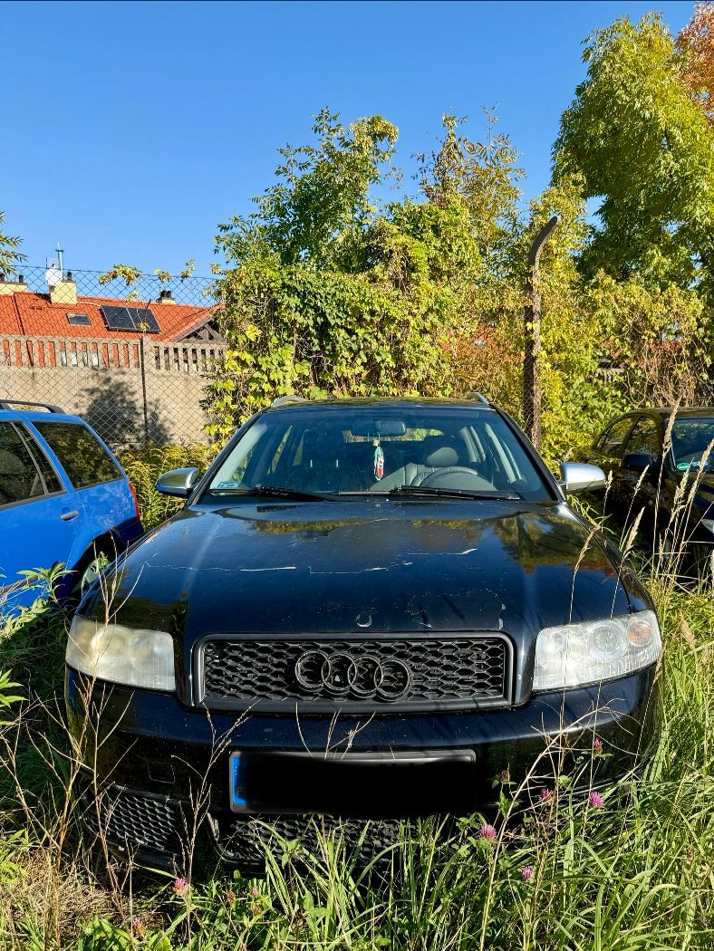 Audi A4 - zdjęcie 1