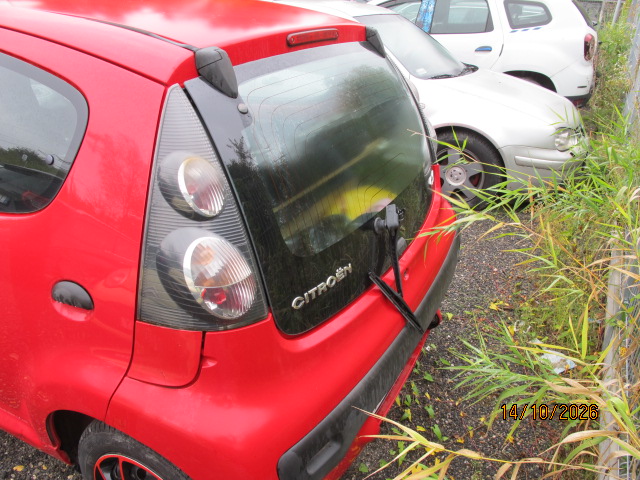 Tył pojazdu Citroen C1.