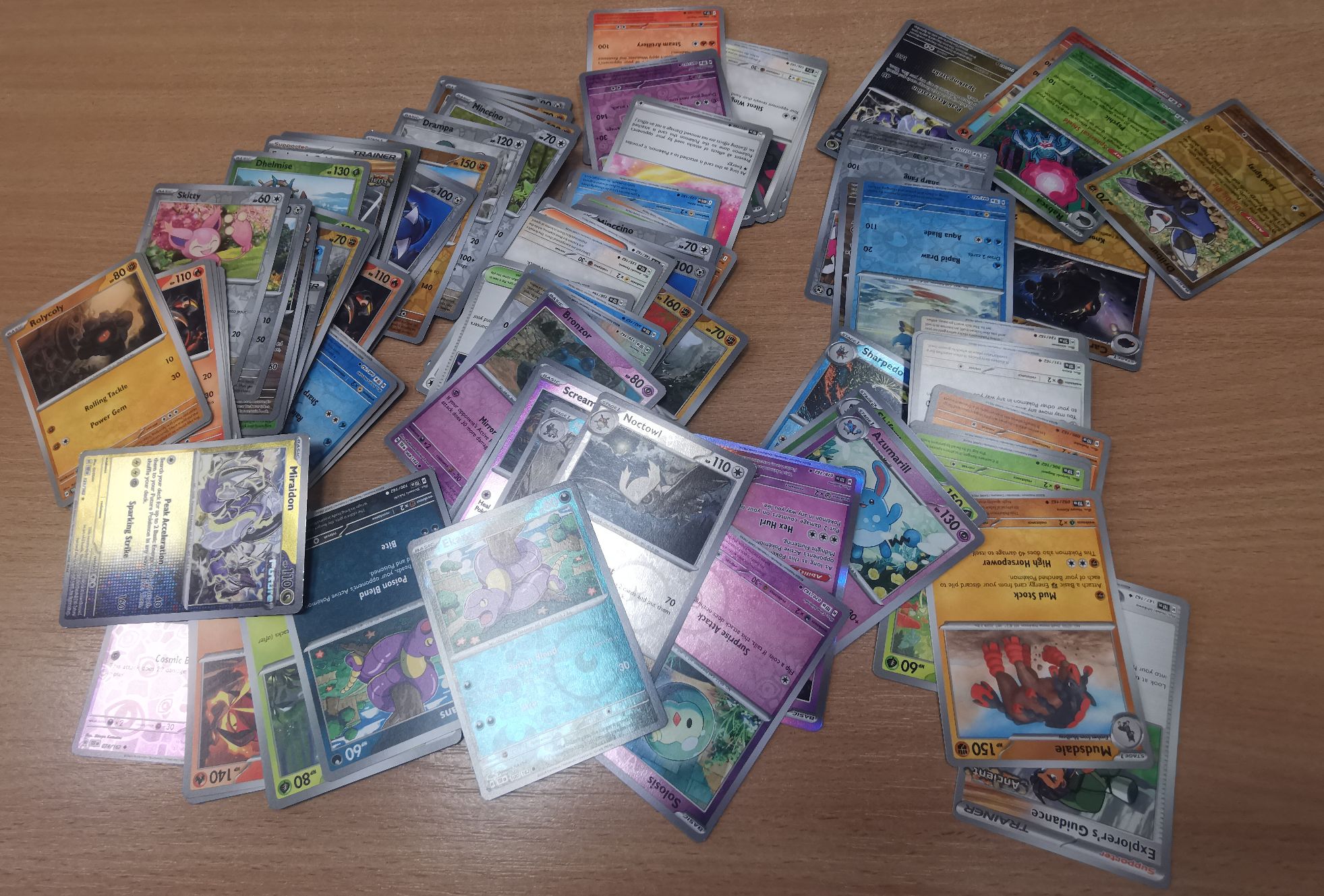 Karty kolekcjonerskie POKEMON - zdjęcie 5