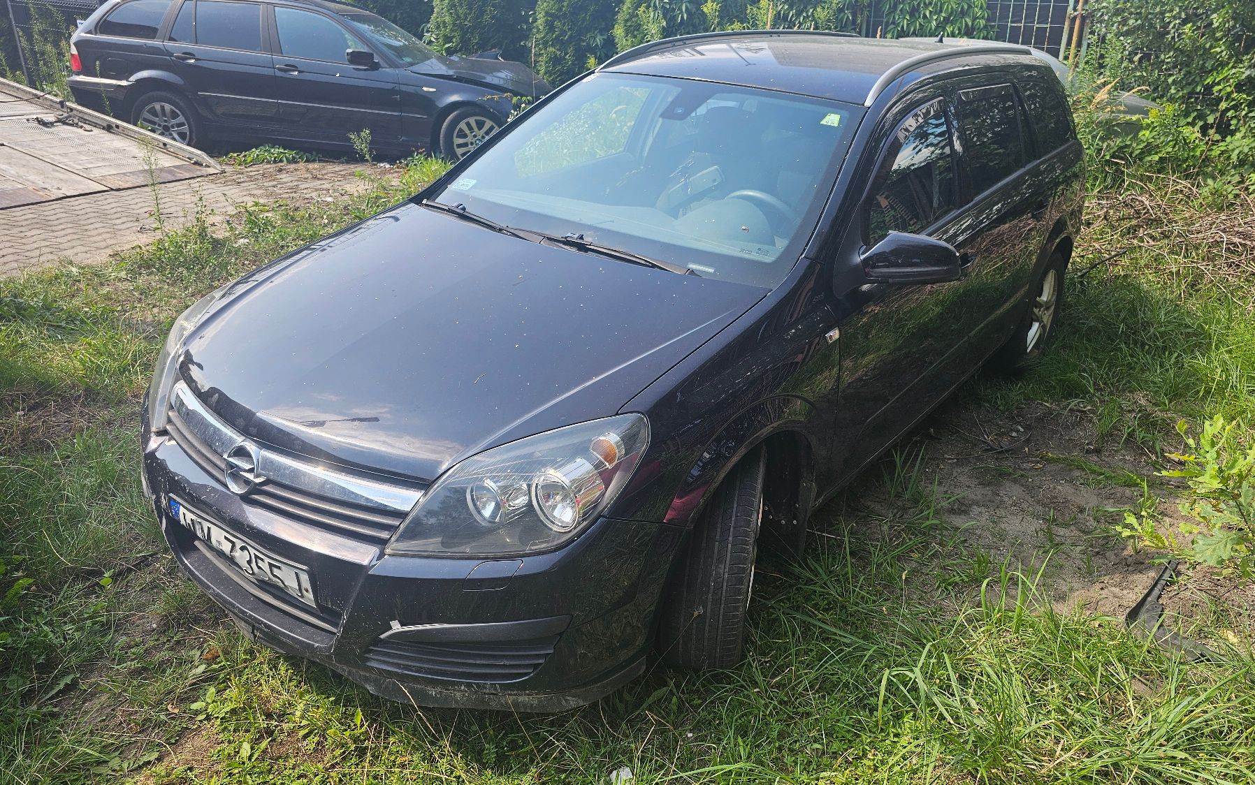 Przód samochodu Opel Astra.