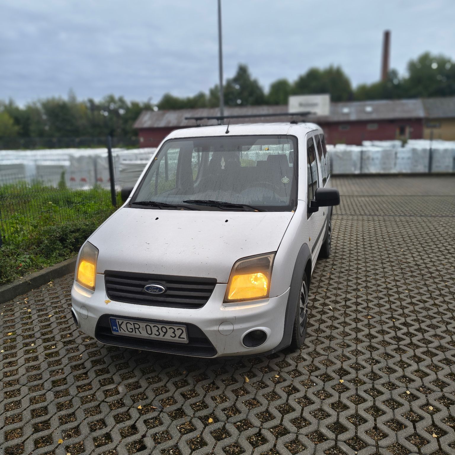 Ford Tourneo Connect - zdjęcie 1