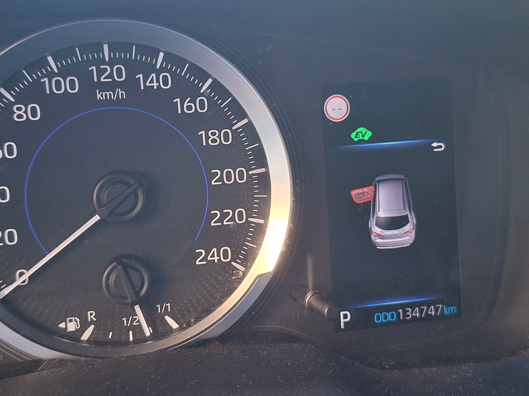 Toyota Corolla 2019 - zdjęcie 3