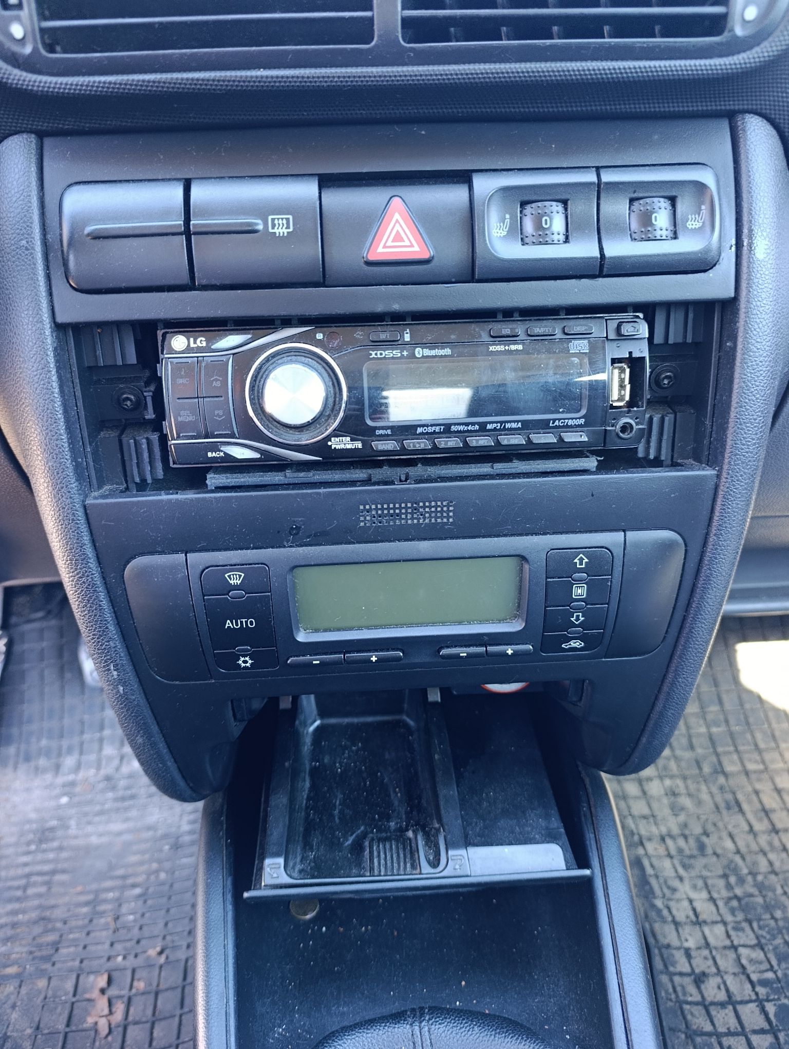 Seat Leon - zdjęcie przedmiotu 7