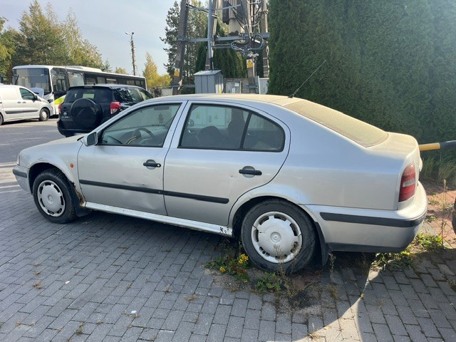 Zdjęcie przedmiotu. Szczegółowe dane dostępne w opisie.