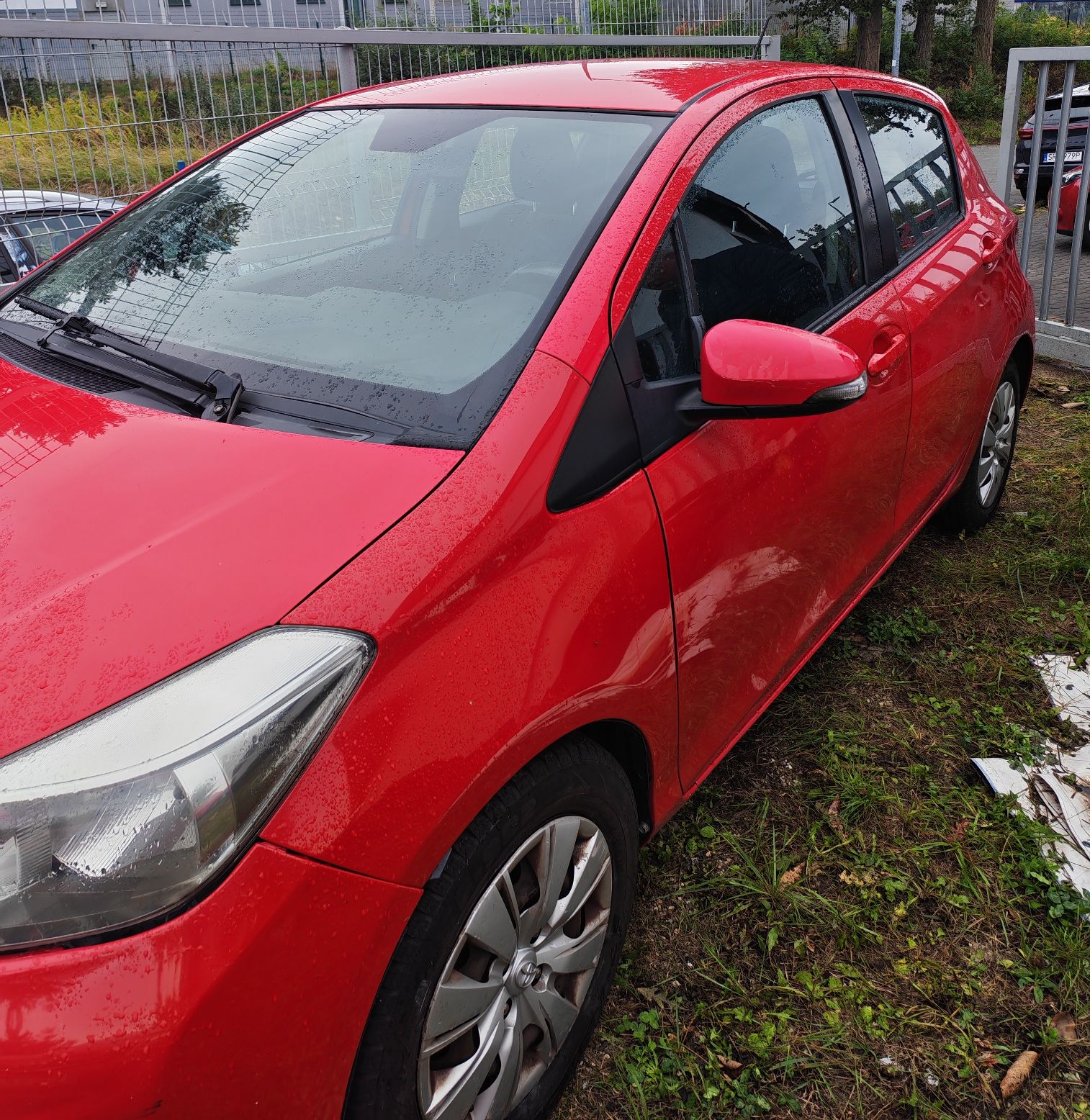 Toyota Yaris - zdjęcie 3