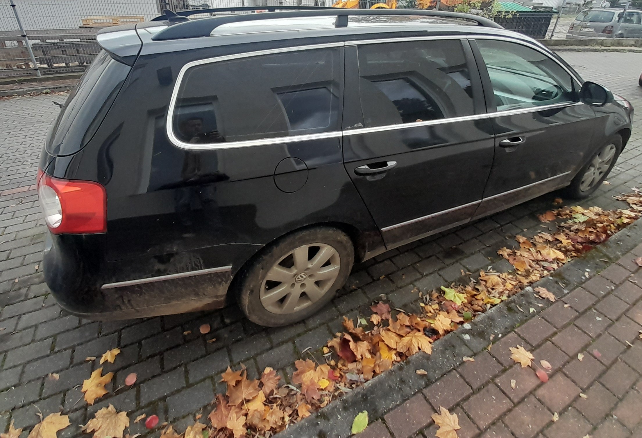 Volkswagen Passat - zdjęcie 2