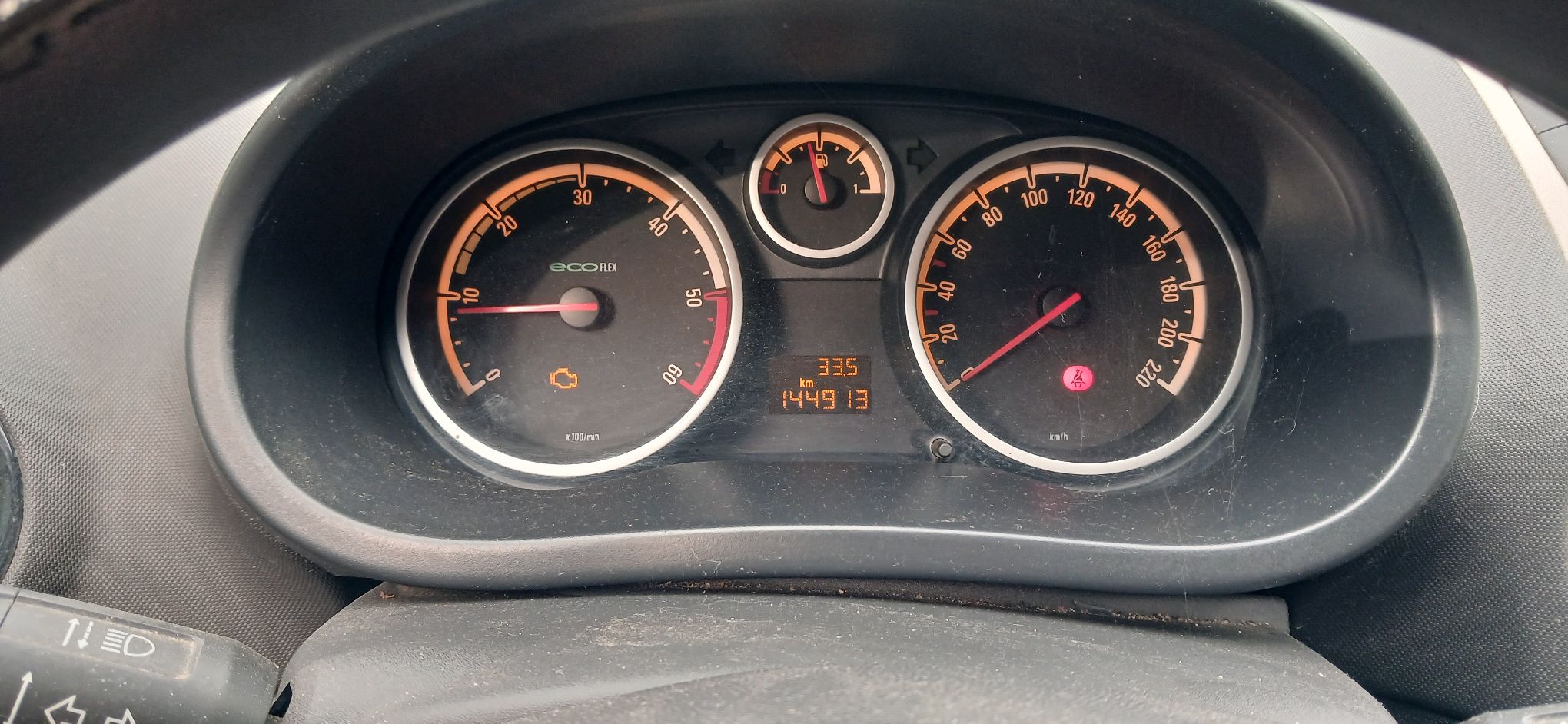 Opel Corsa - zdjęcie 2