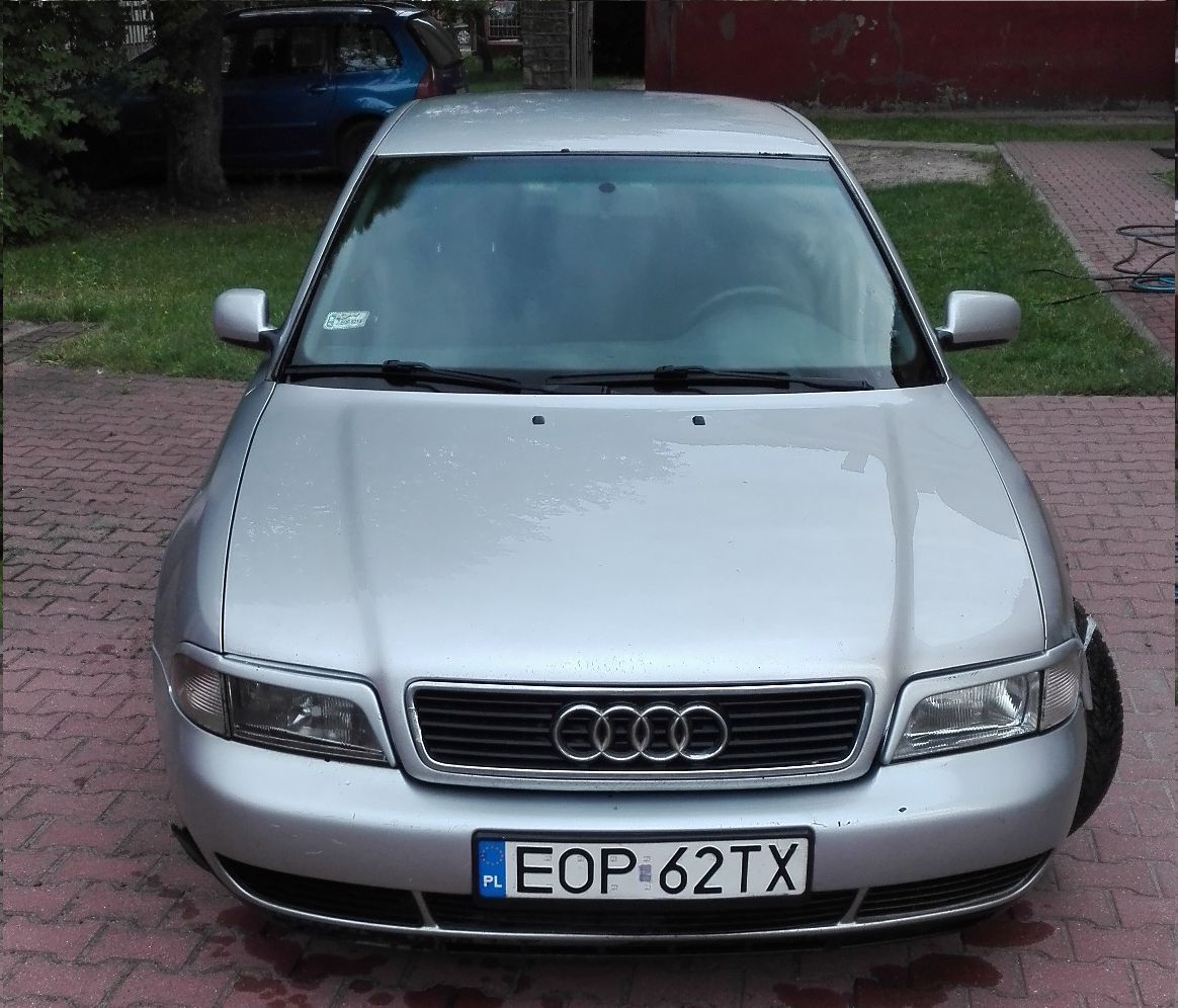 Przód pojazdu.