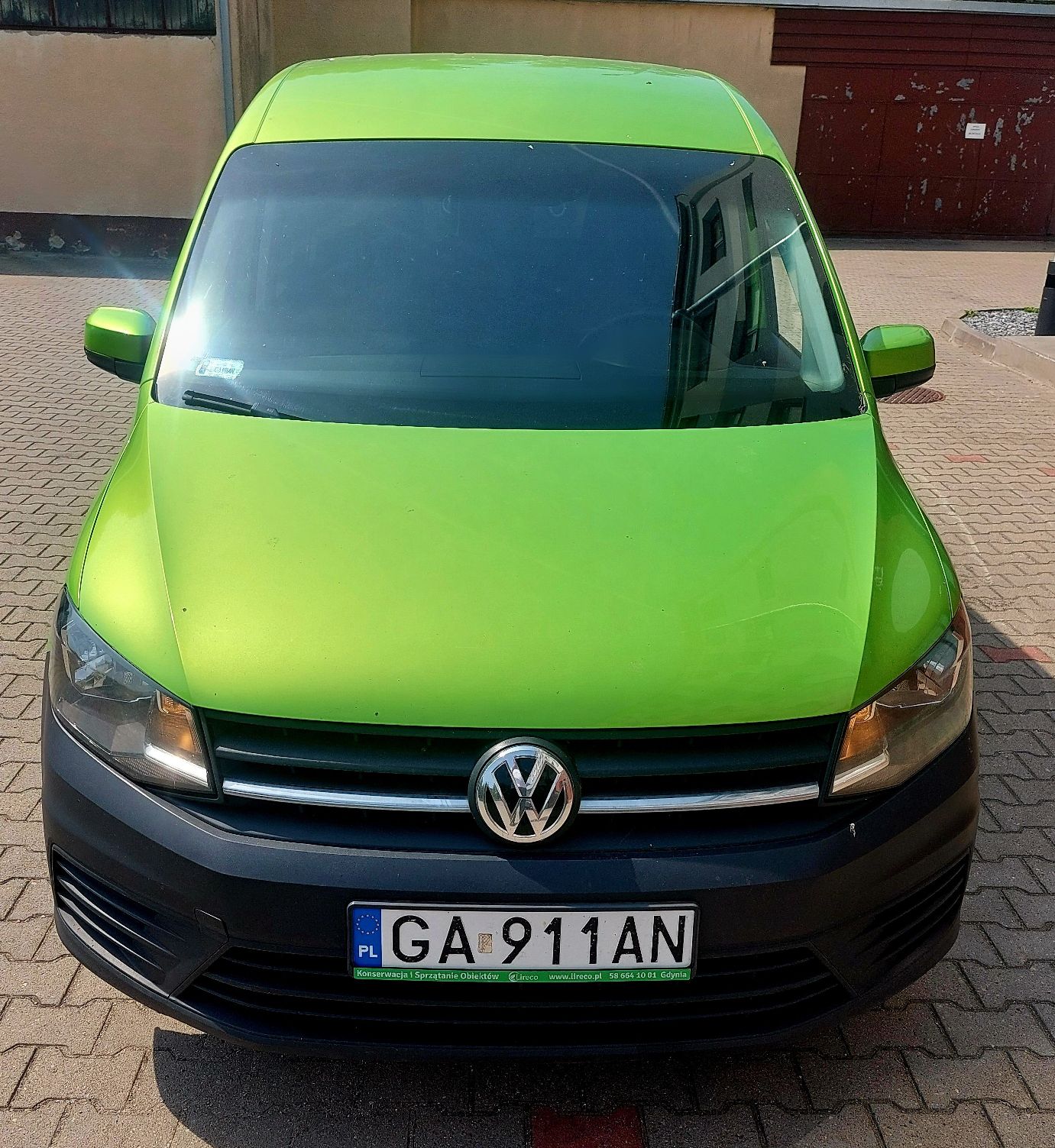 Volkswagen Caddy - przód pojazdu
