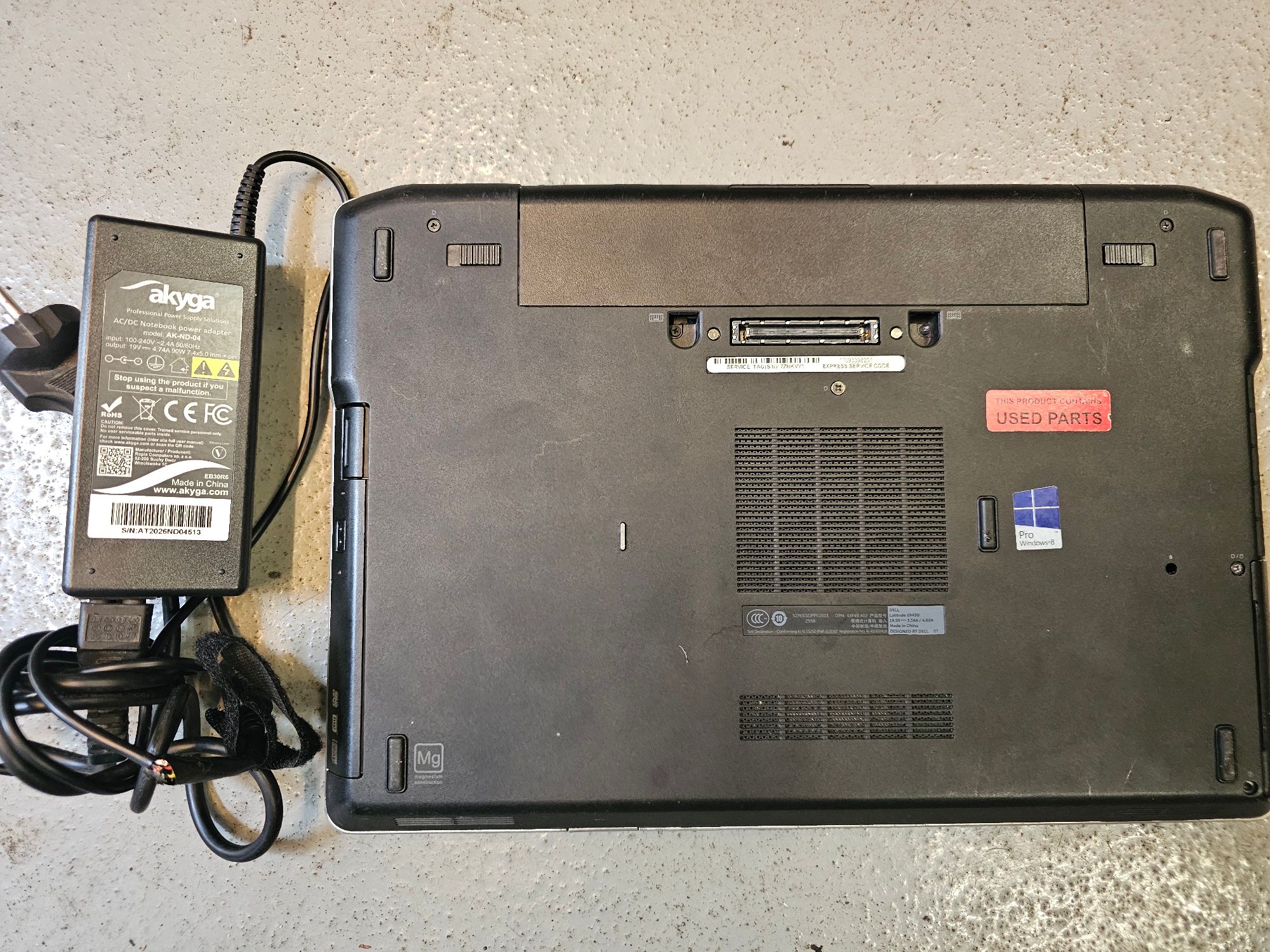 Laptop Dell - zdjęcie 2