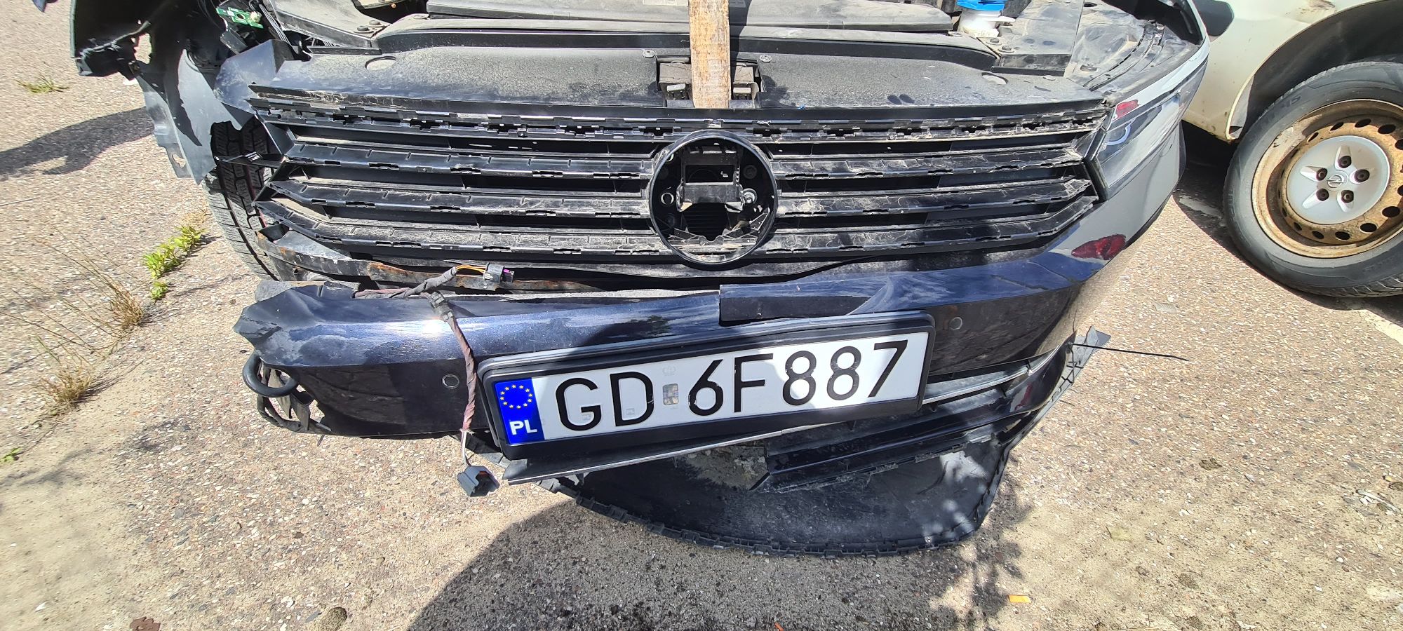 Przód - Volkswagen Passat