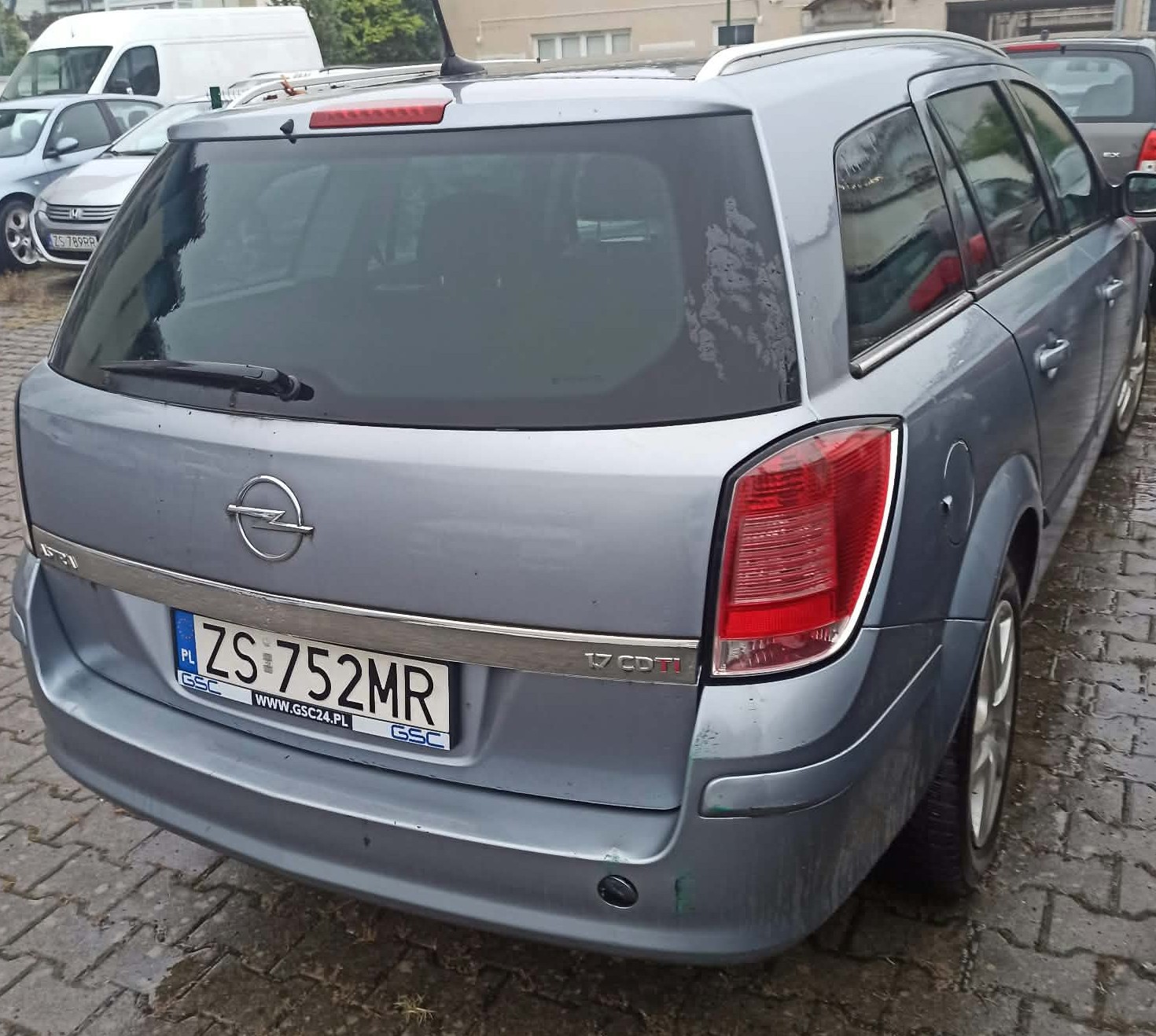 Opel Astra Kombi - zdjęcie 3