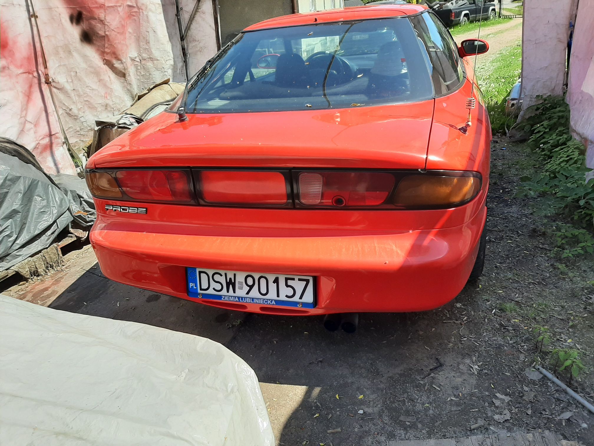Tył pojazdu FORD PROBE