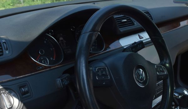 Volkswagen Passat CC - zdjęcie 4