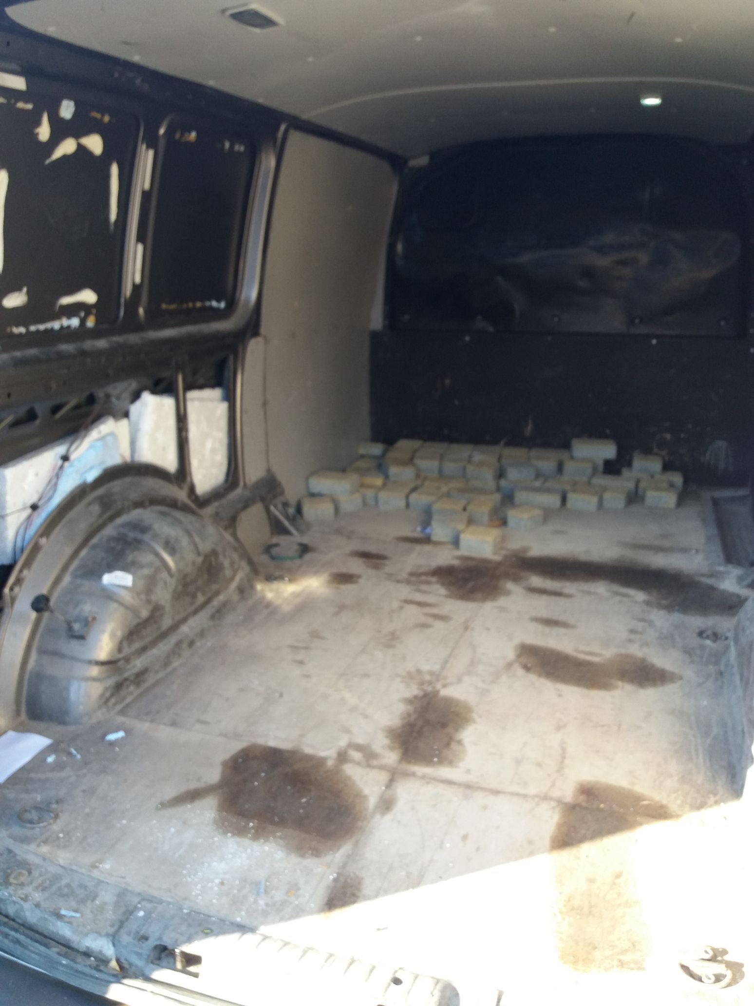 Volkswagen Transporter widok wnętrze tył