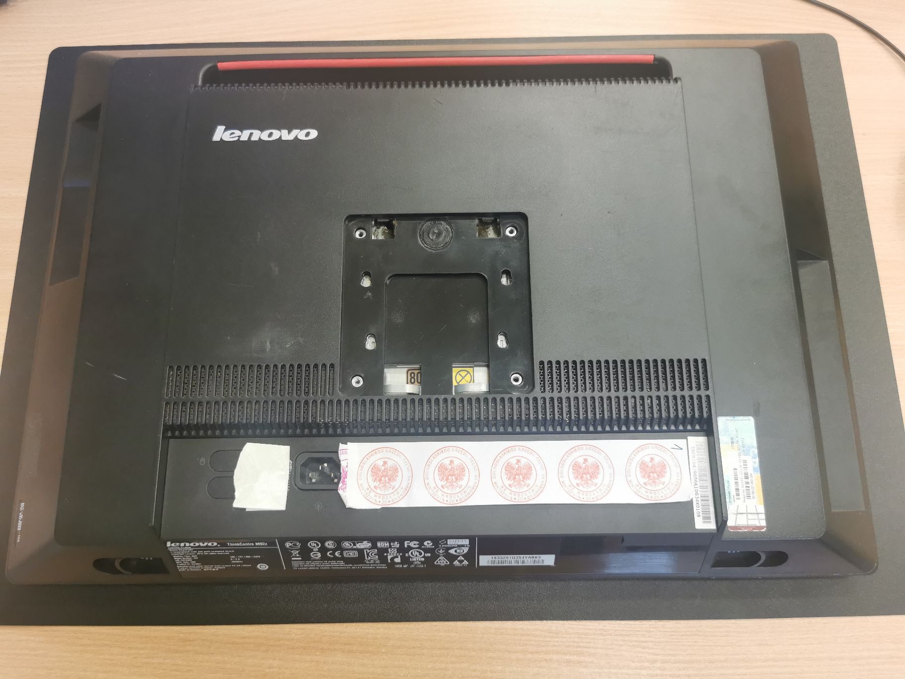 Komputer AIO LENOVO THINKCENTRE M92z - zdjęcie 2