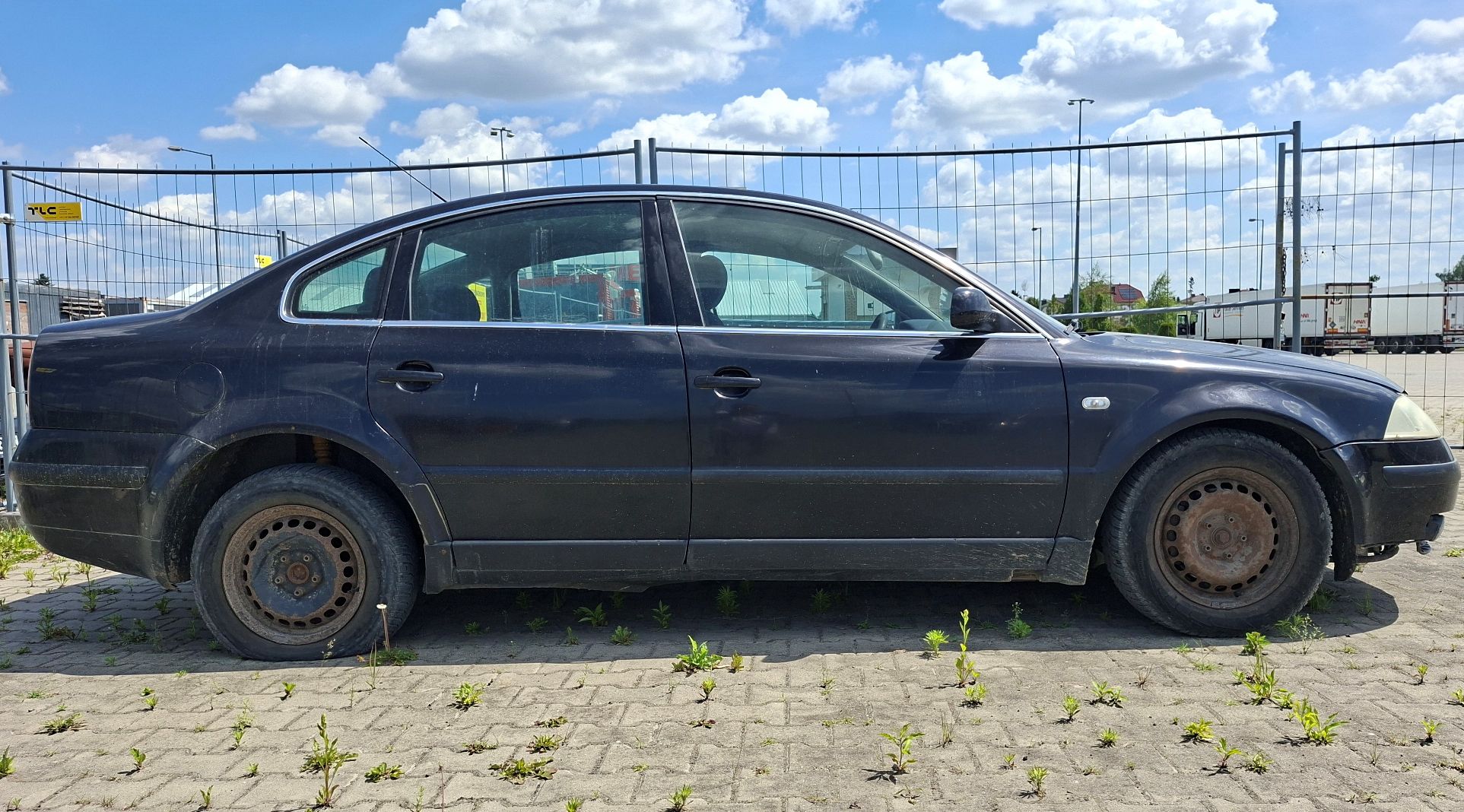 Volkswagen Passat - zdjęcie 3