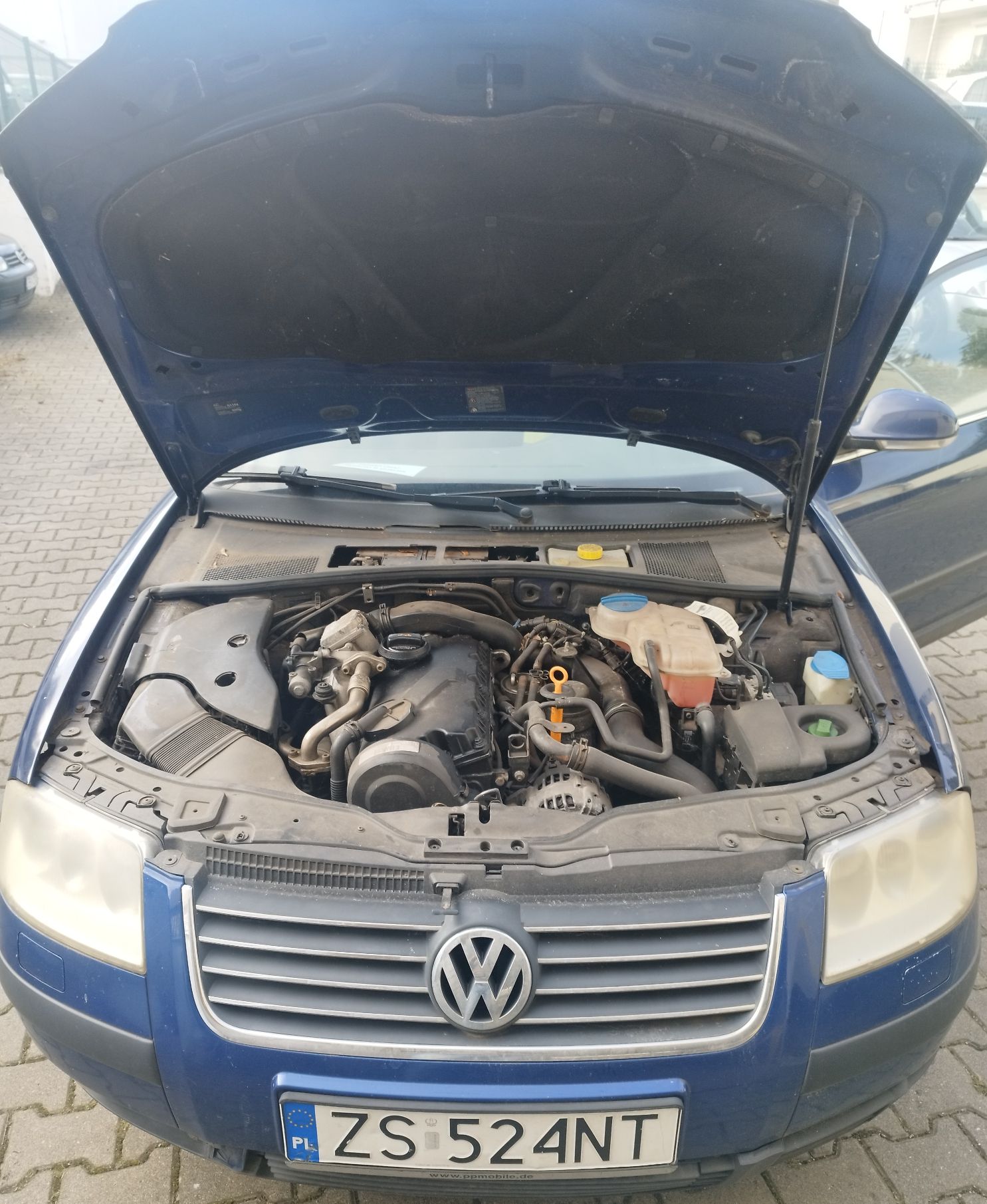 Volkswagen Passat 2005 - zdjęcie 6