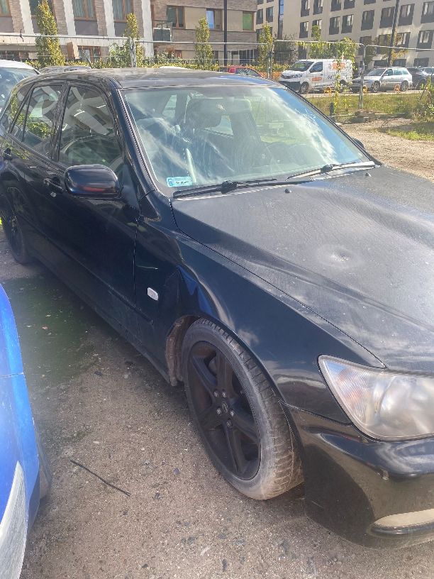 Lexus IS 300 2004 - zdjęcie 1