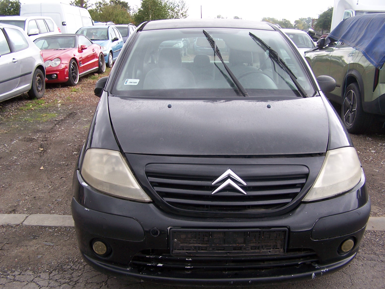 Samochód osobowy Citroen C3 koloru czarnego