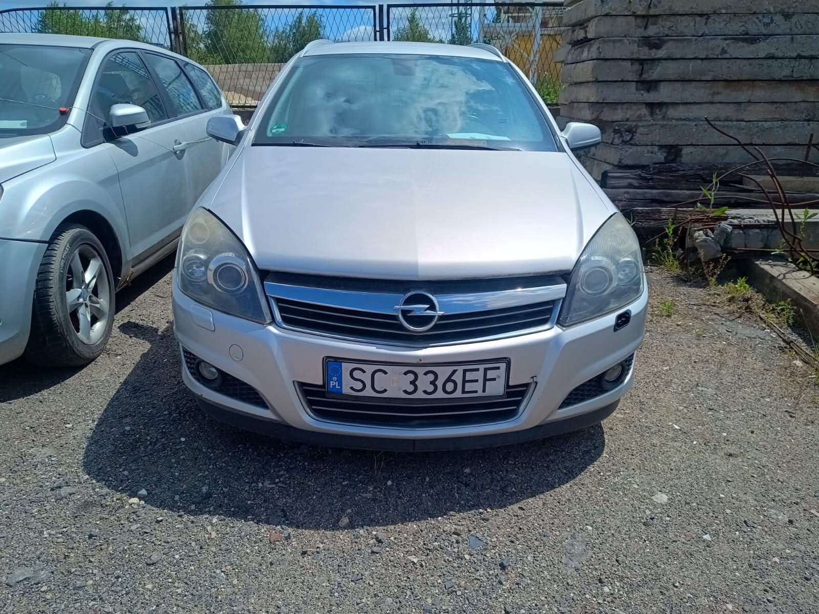 Opel Astra - zdjęcie 1