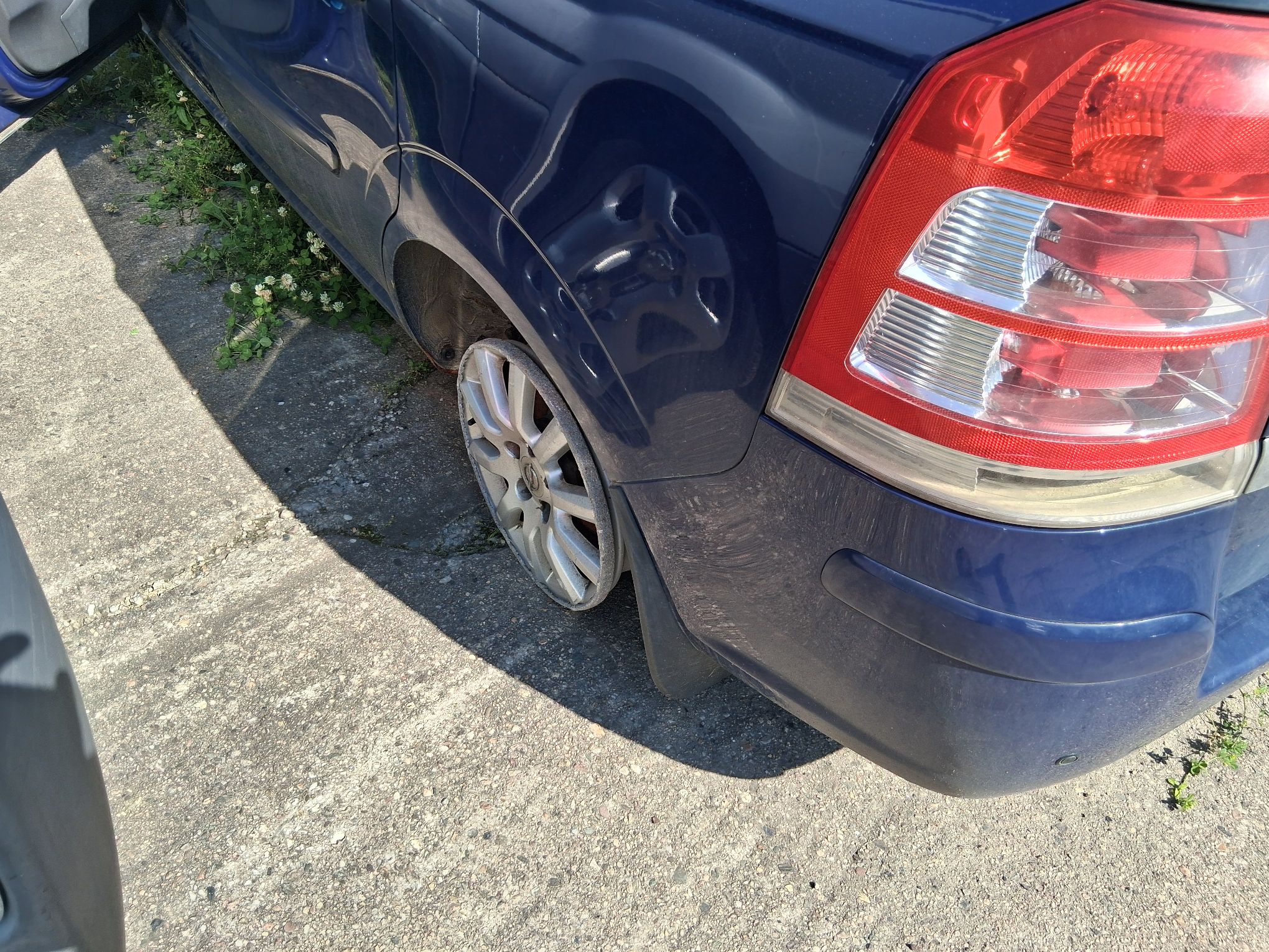 Opel Zafira - zdjęcie 7