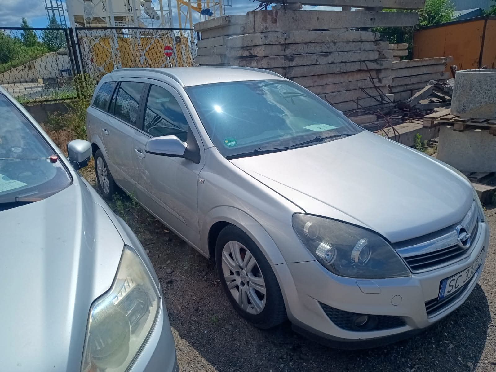 Opel Astra - zdjęcie 4