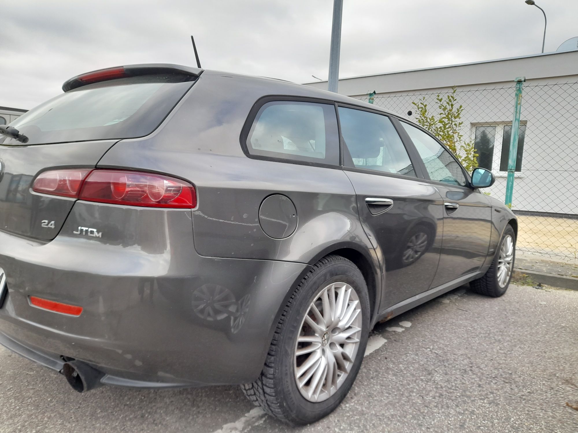 Alfa Romeo 159 - zdjęcie 5