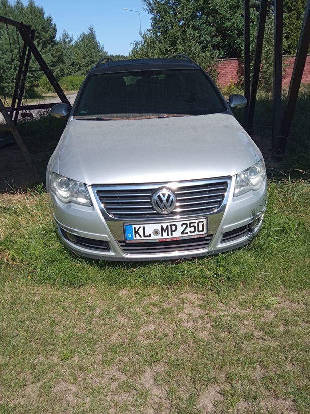 Volkswagen Passat - przód