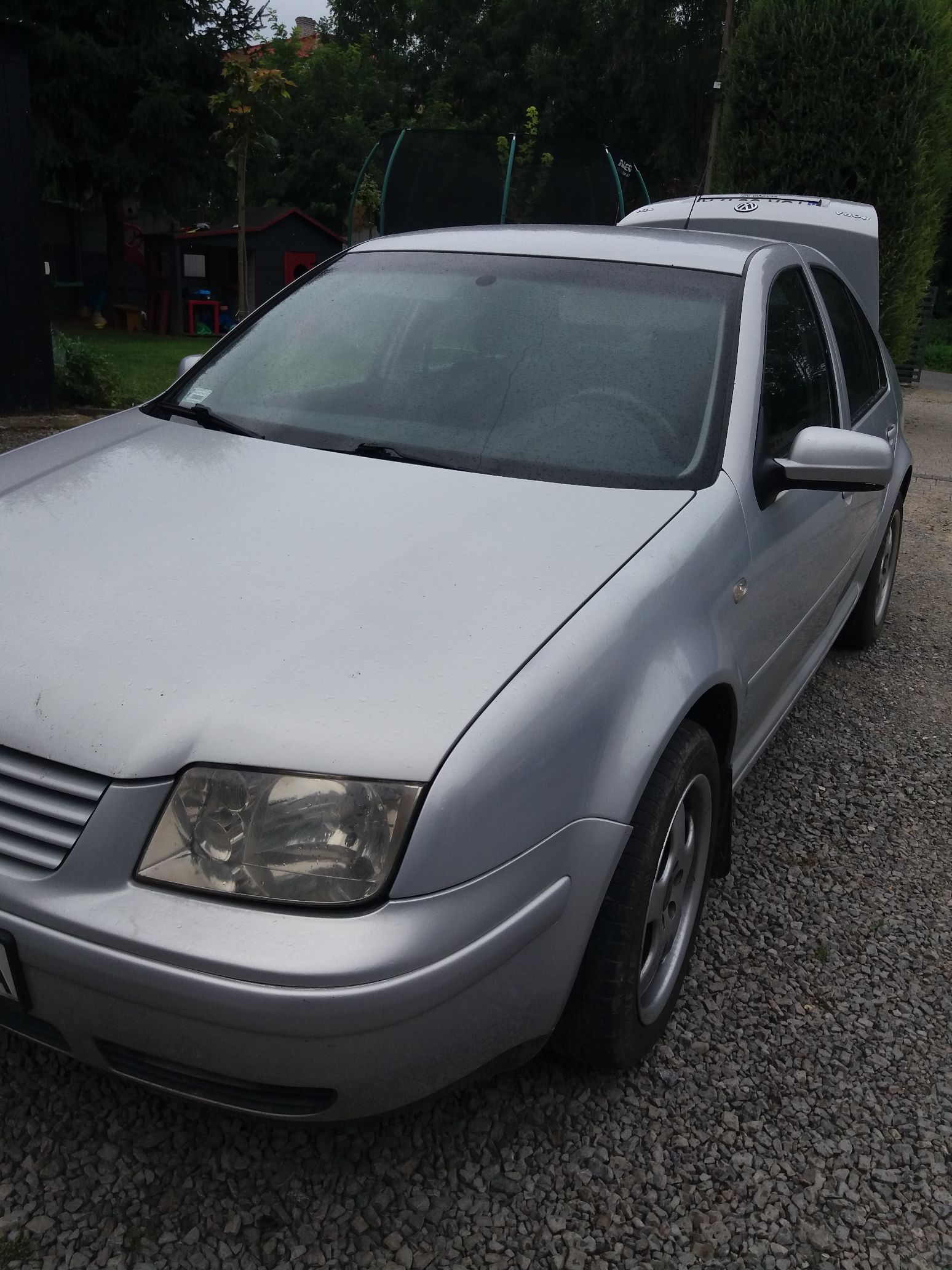 przód Volkswagena Bora