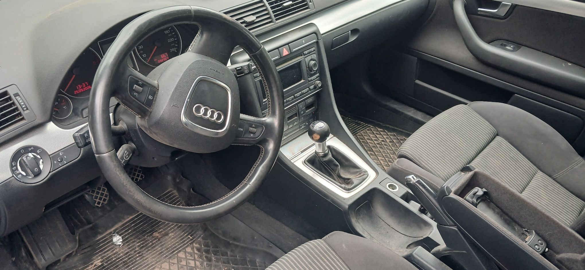 Audi A4 B7 - zdjęcie 5